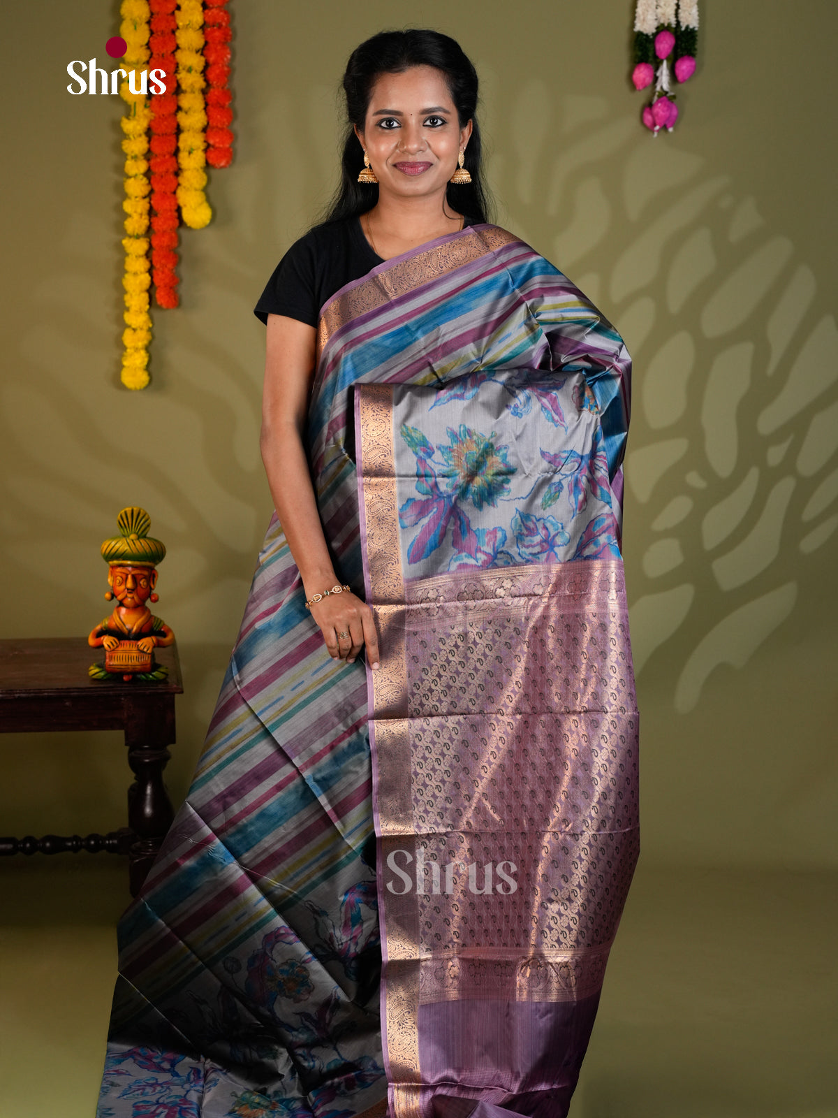 EAS21218 - Kanchipuram-halfpure Saree - Shop on Shrus.com
