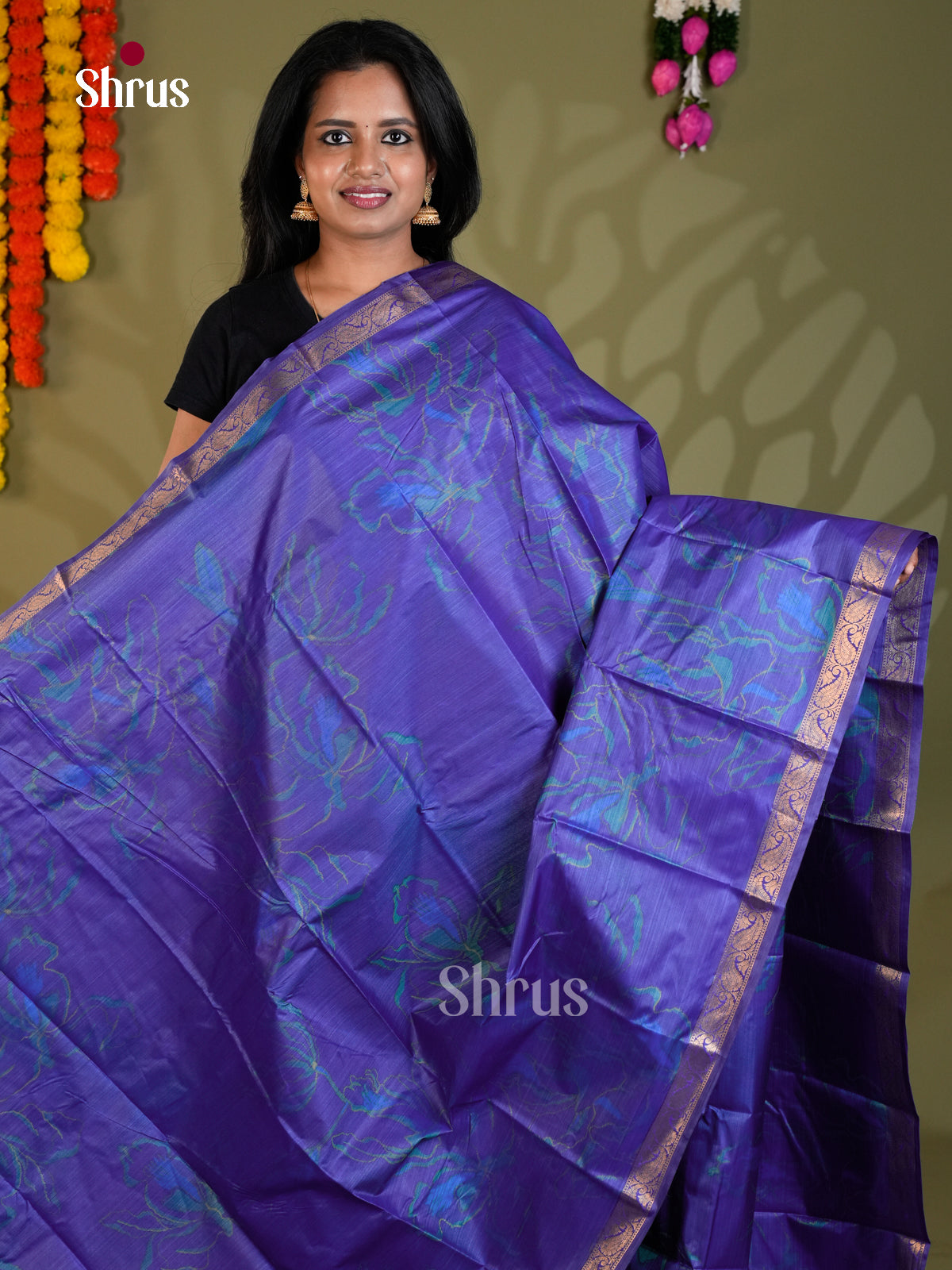EAS21223 - Kanchipuram-halfpure Saree - Shop on Shrus.com