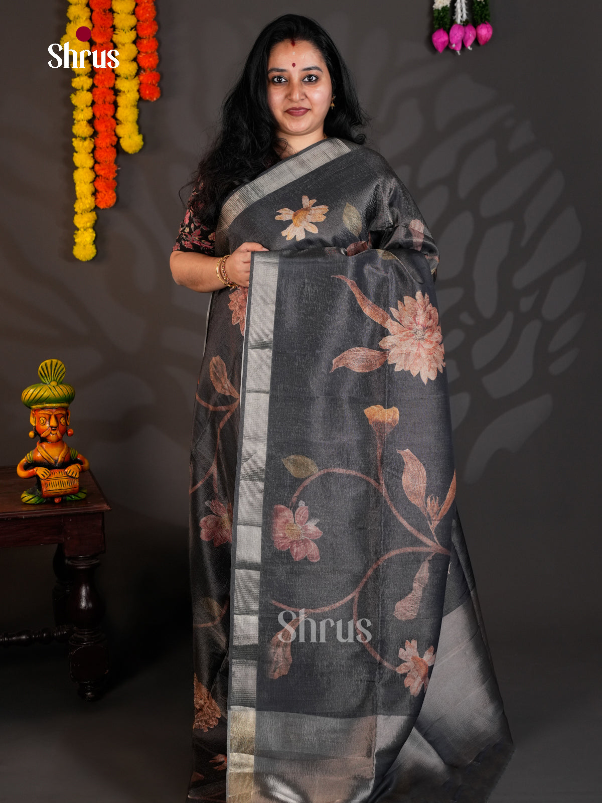 Black - Semi Rawsilk - Saree- EAS22069 - Shop on Shrus.com