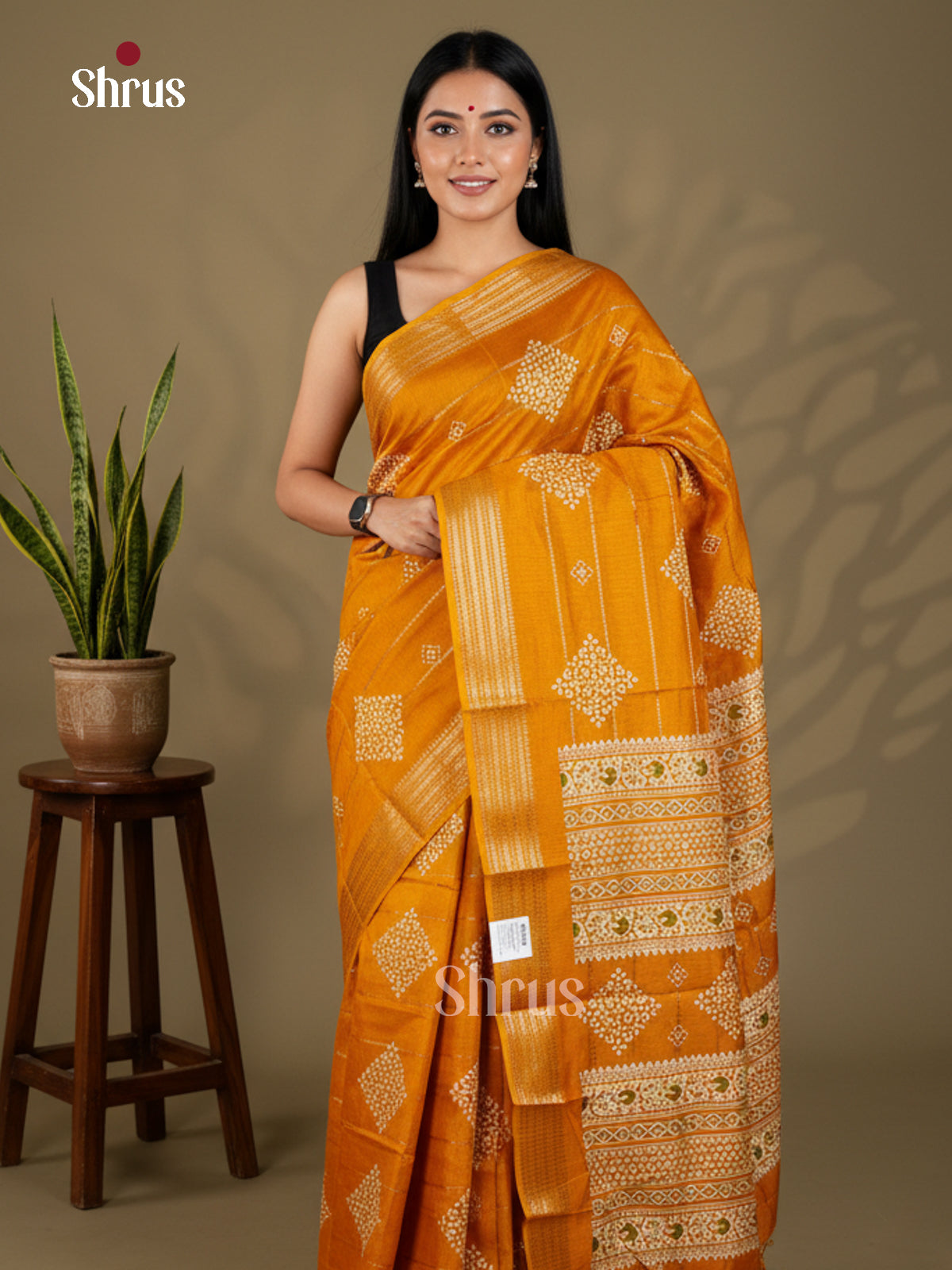 EAS22513 - Semi Crepe - Saree - Shop on Shrus.com