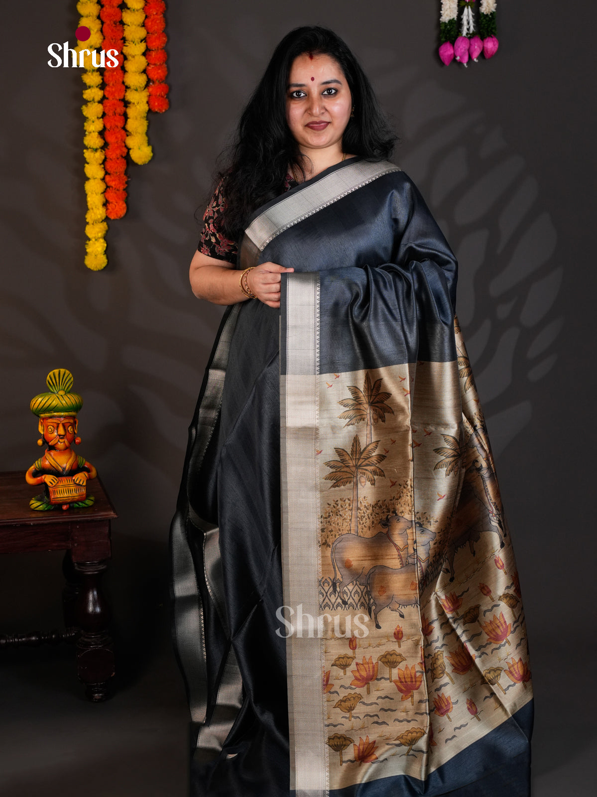 Black - Semi Rawsilk - Saree -EAS23007 - Shop on Shrus.com