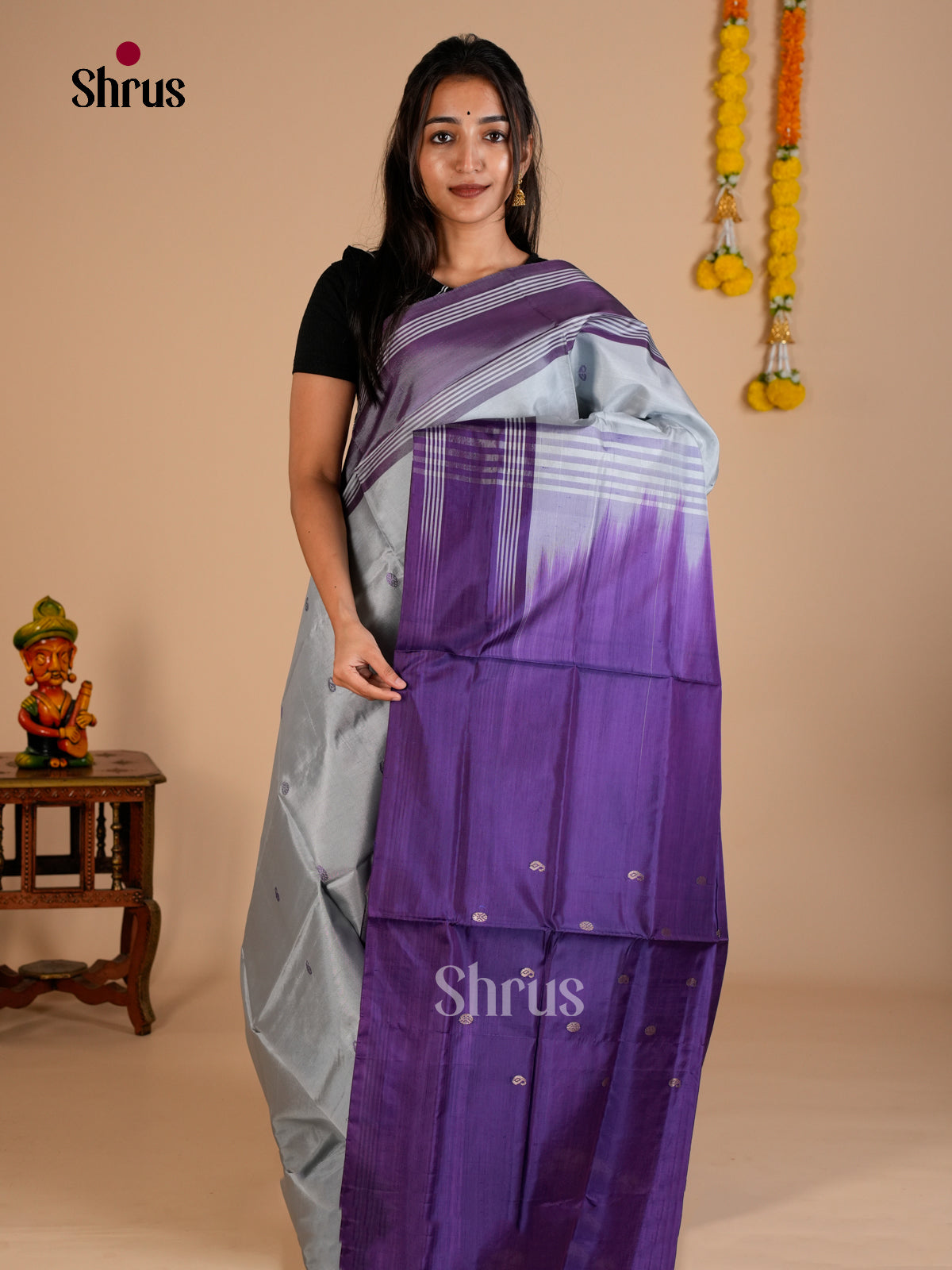 EAS23022 - Banana Pith without blouse - Saree - Shop on Shrus.com