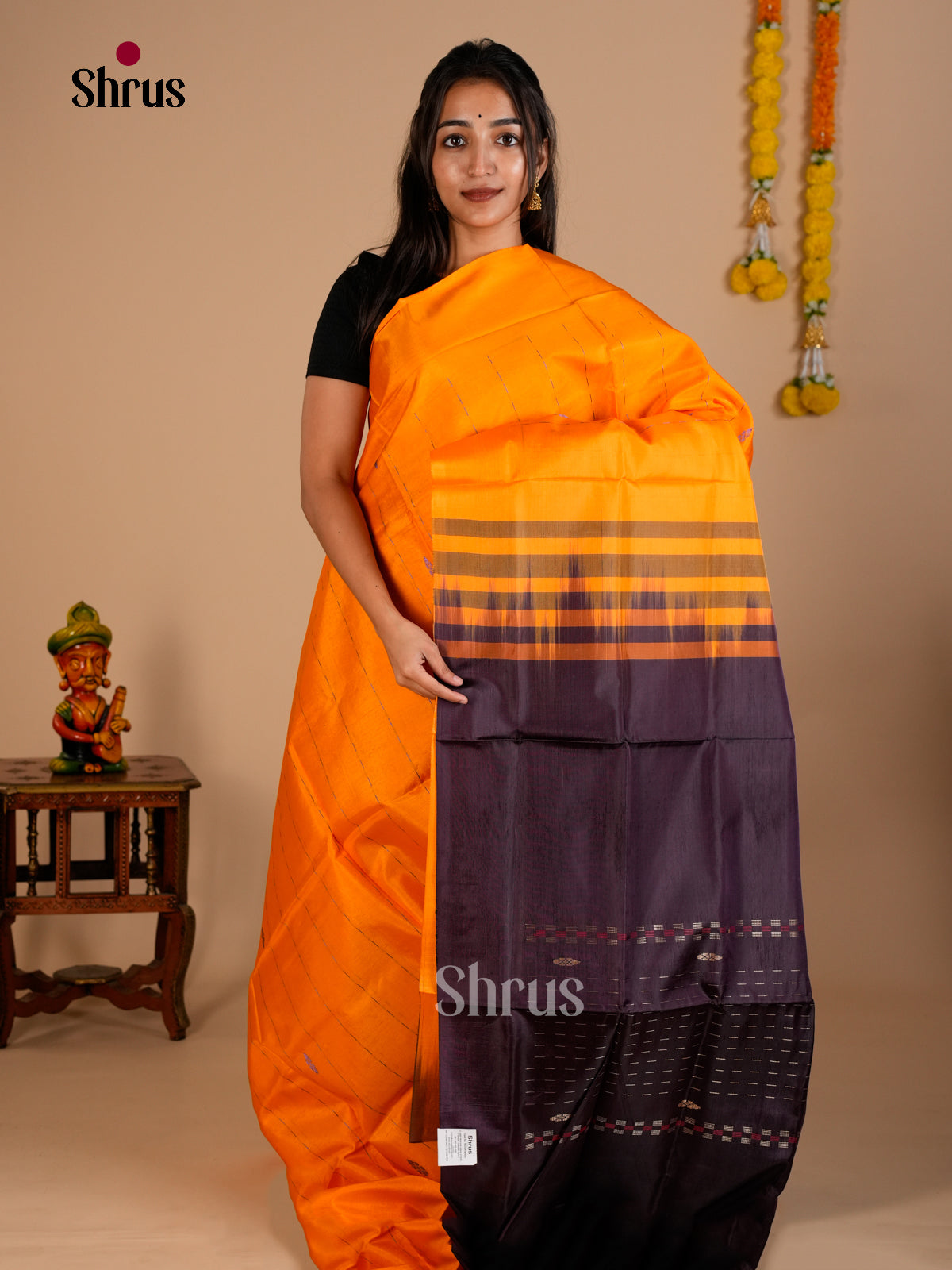 EAS23034 - Banana Pith without blouse - Saree - Shop on Shrus.com