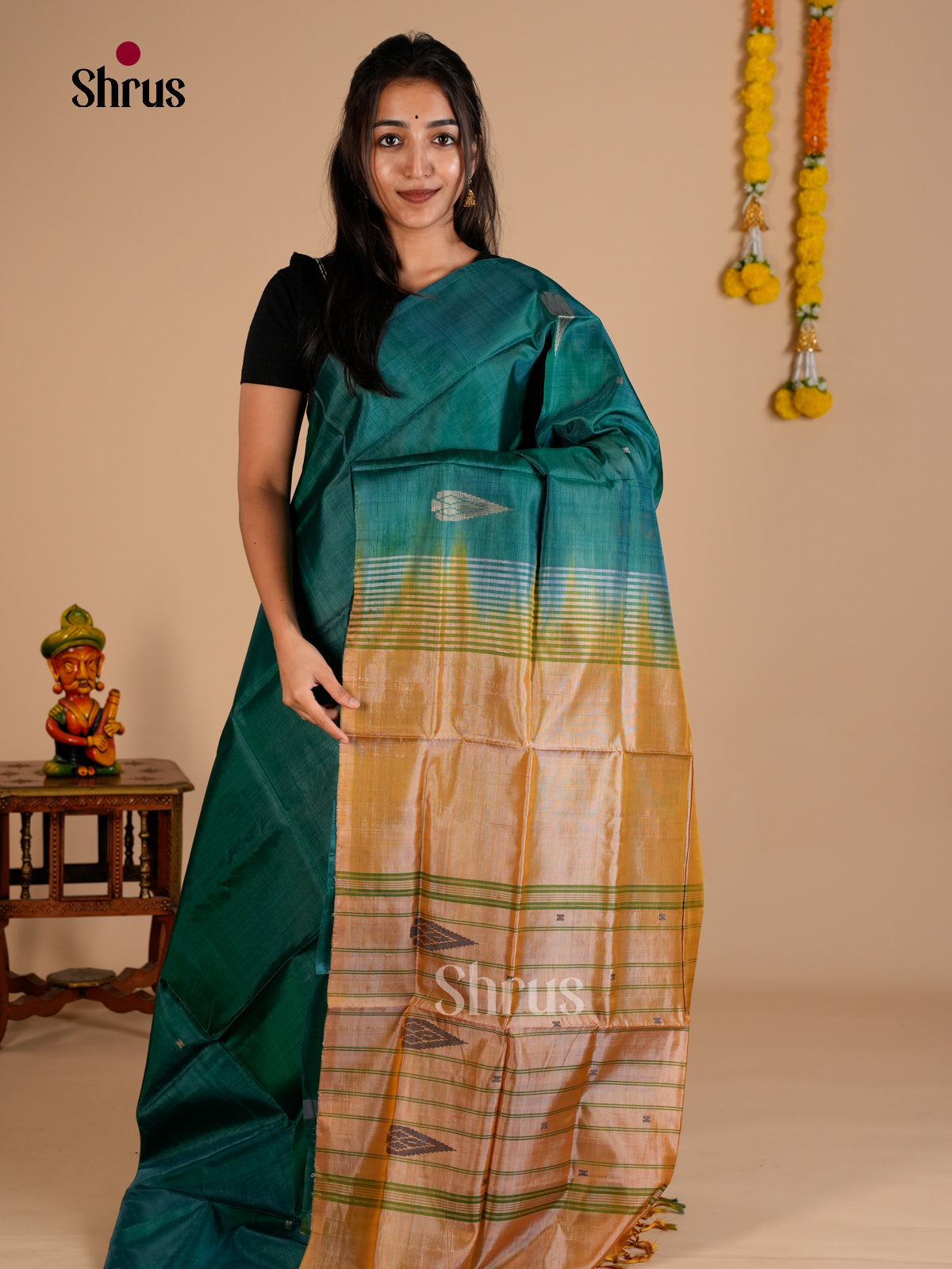 EAS23041 - Banana Pith without blouse - Saree - Shop on Shrus.com