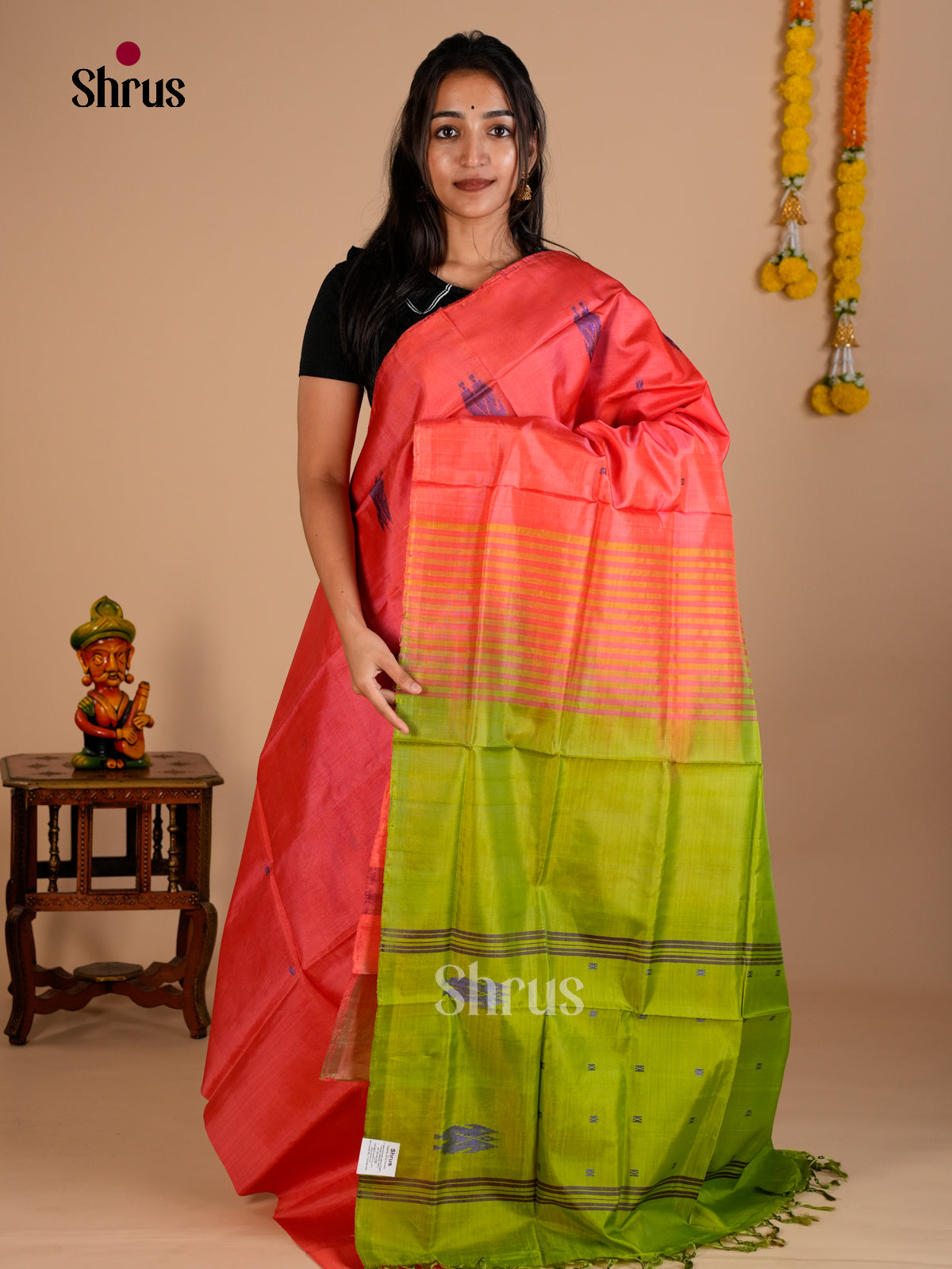EAS23096 - Banana Pith without blouse - Saree - Shop on Shrus.com
