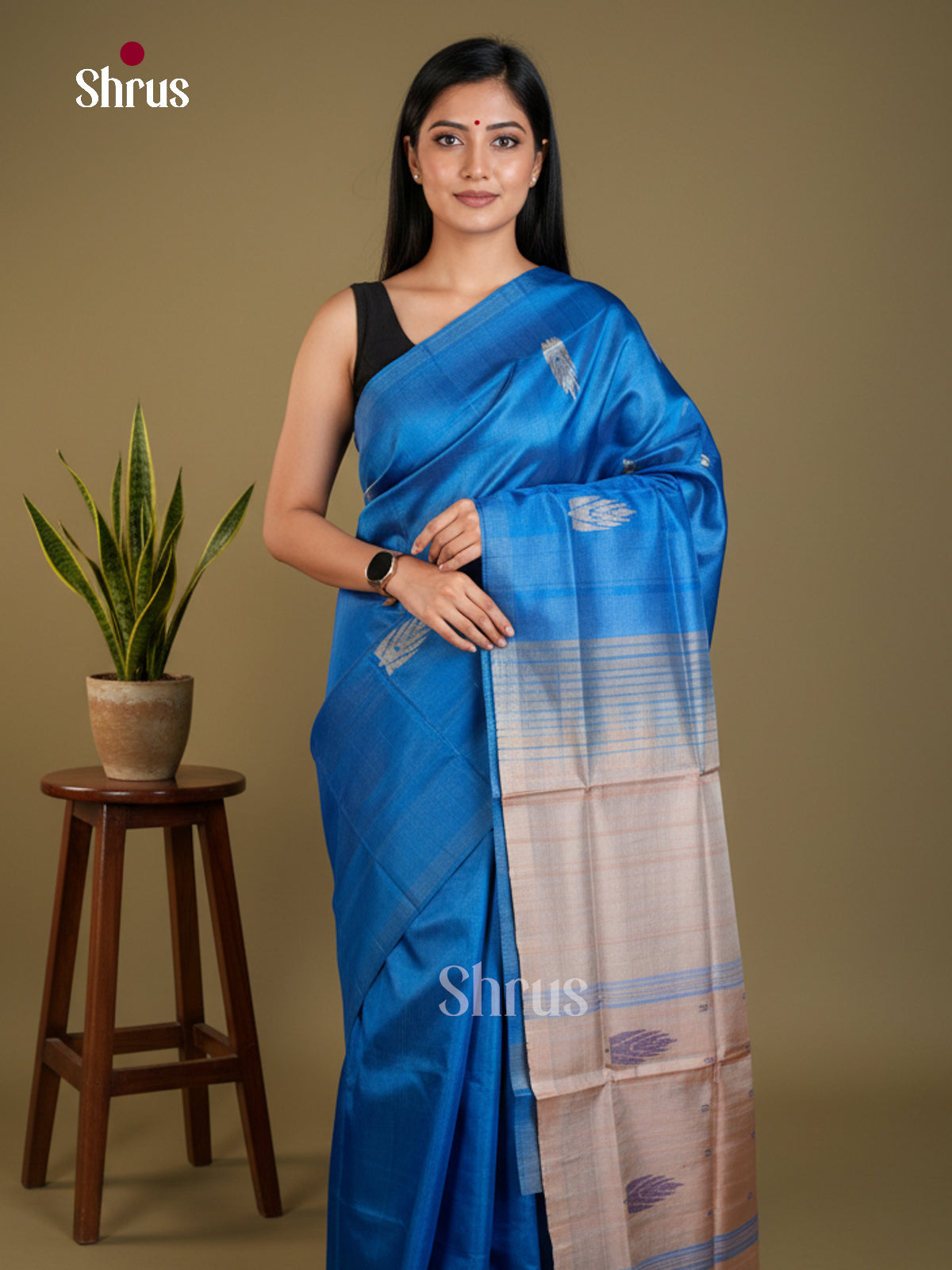 EAS23107 - Banana Pith without blouse - Saree - Shop on Shrus.com