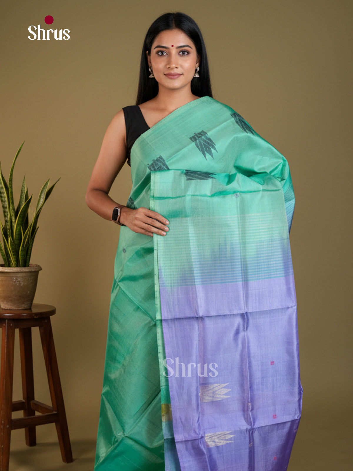 EAS23117 - Banana Pith without blouse - Saree - Shop on Shrus.com