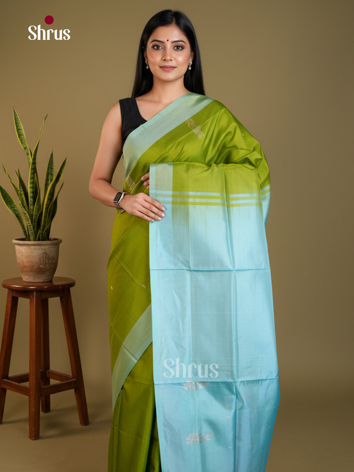 EAS23121 - Banana Pith without blouse - Saree - Shop on Shrus.com