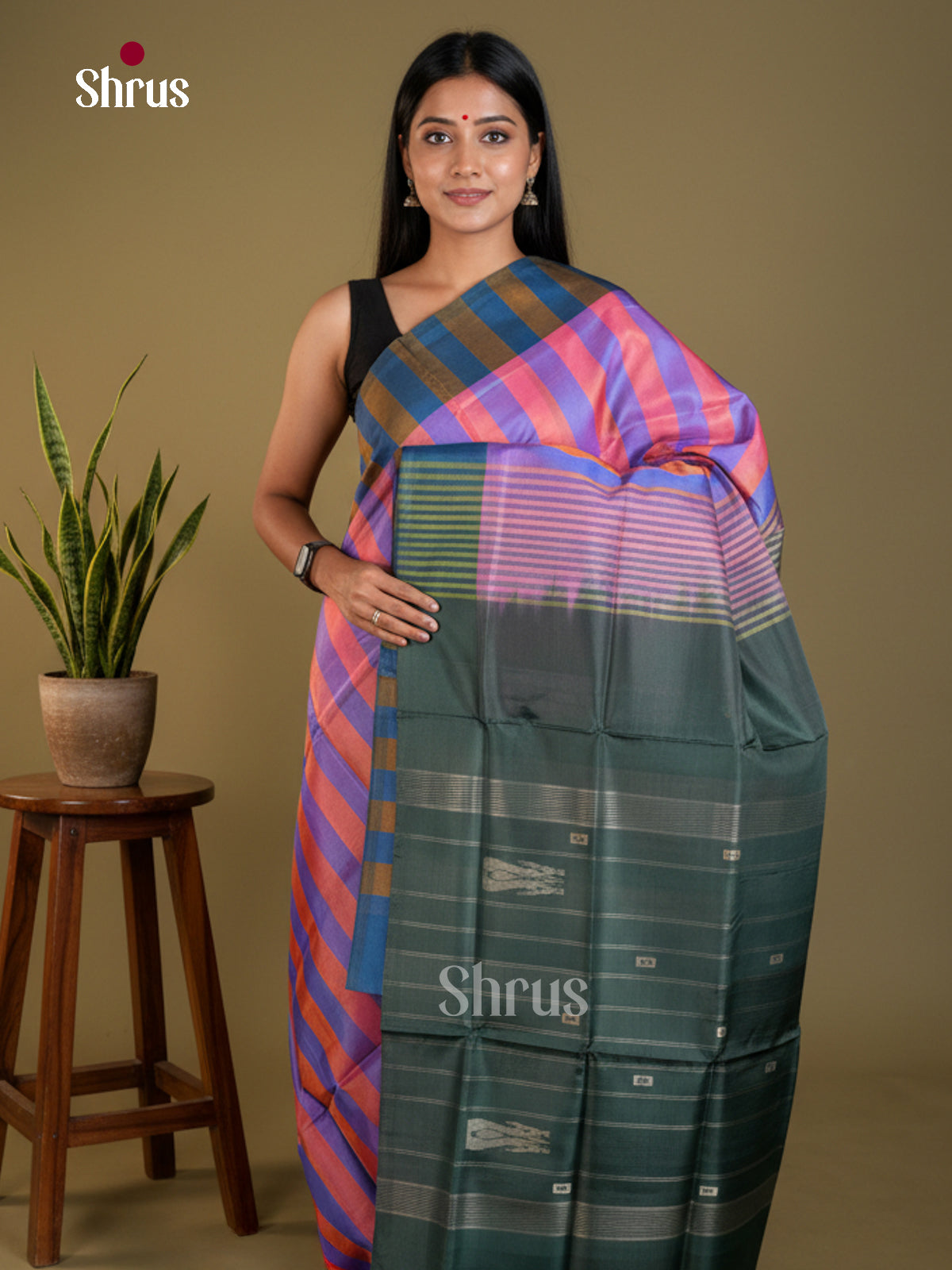 EAS23123 - Banana Pith without blouse - Saree - Shop on Shrus.com