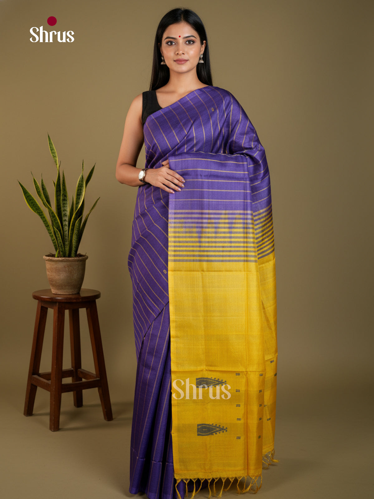 EAS23134 - Banana Pith without blouse - Saree - Shop on Shrus.com