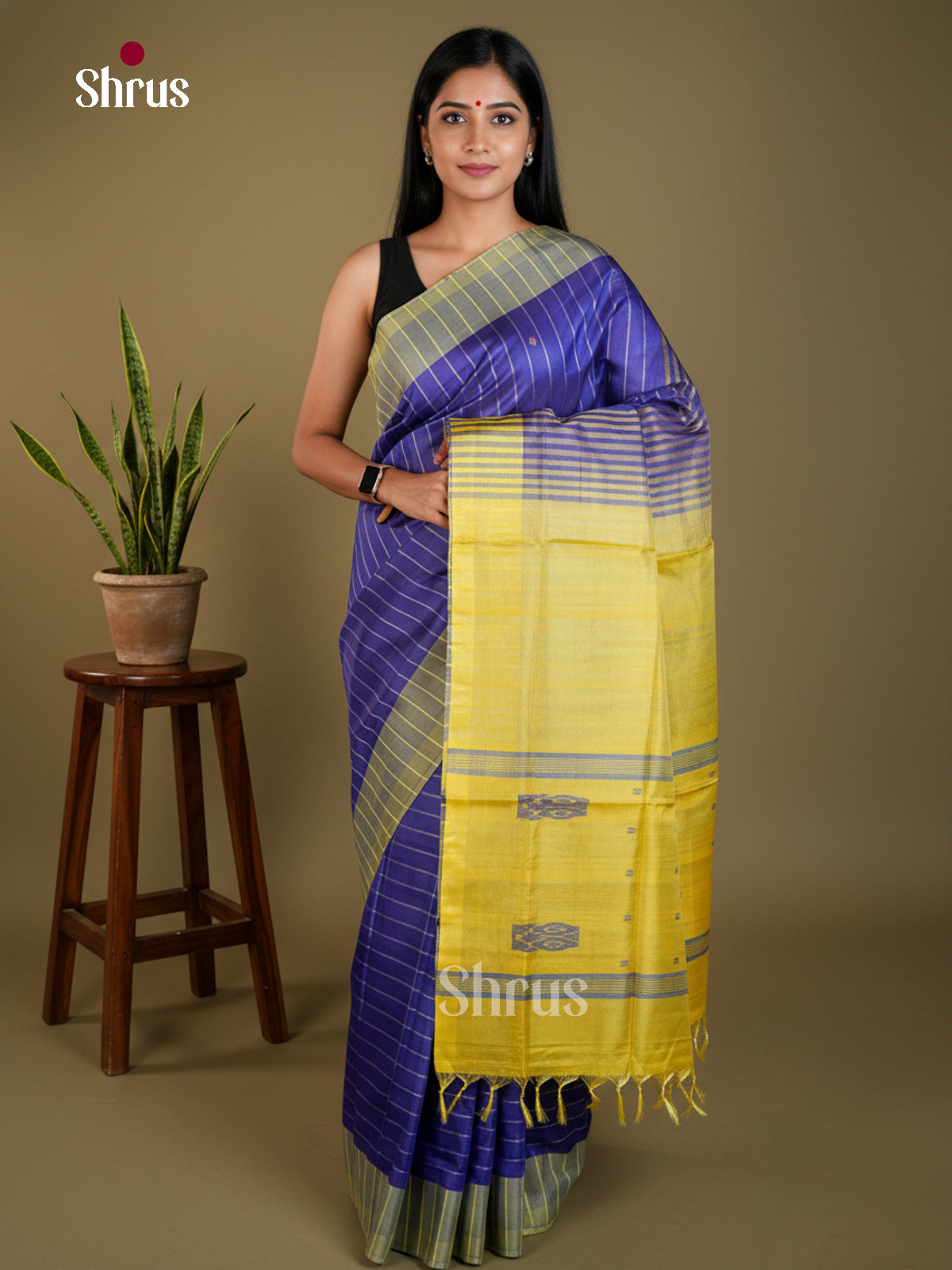 EAS23135 - Banana Pith without blouse - Saree - Shop on Shrus.com