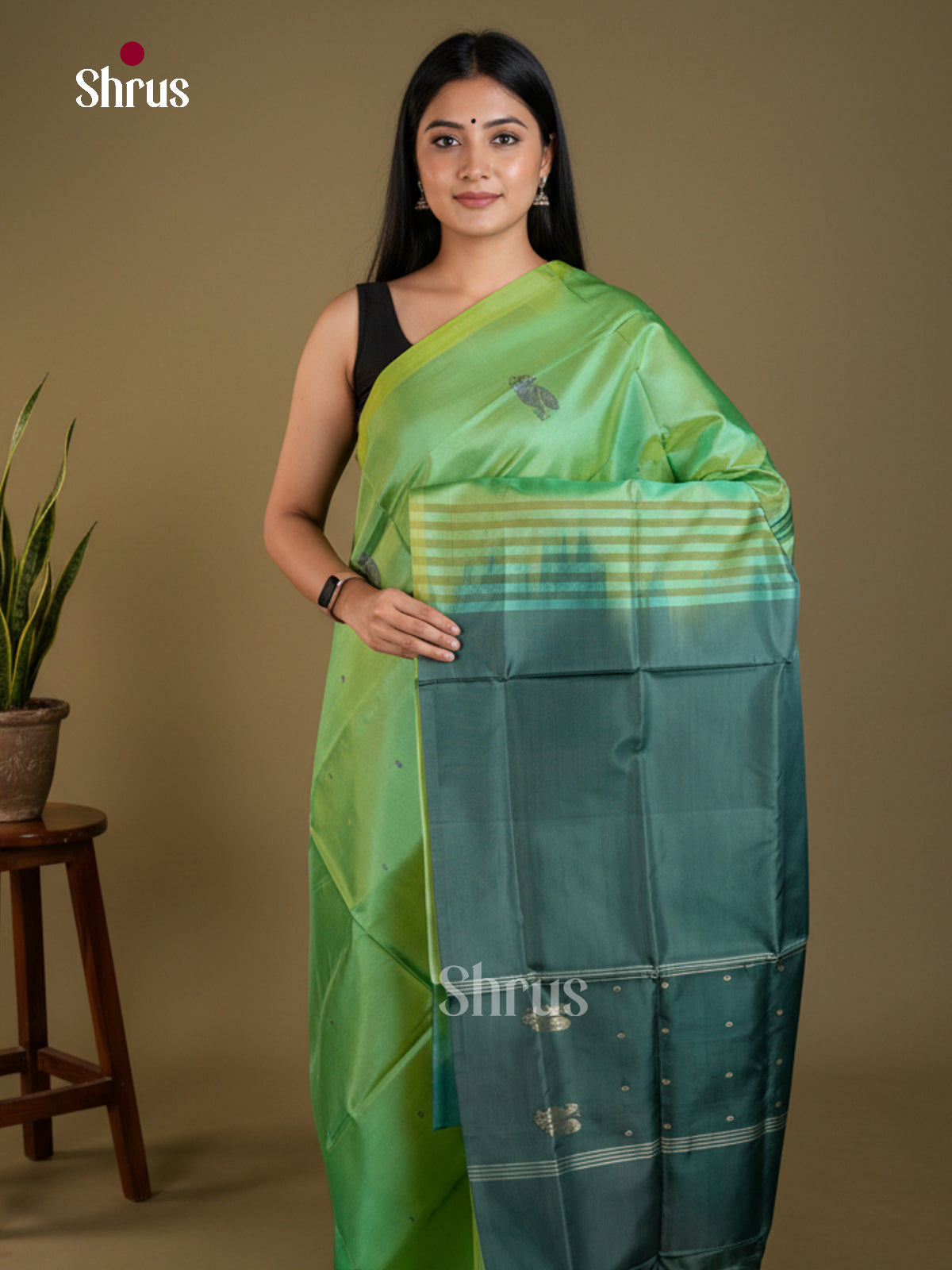 EAS23138 - Banana Pith without blouse - Saree - Shop on Shrus.com