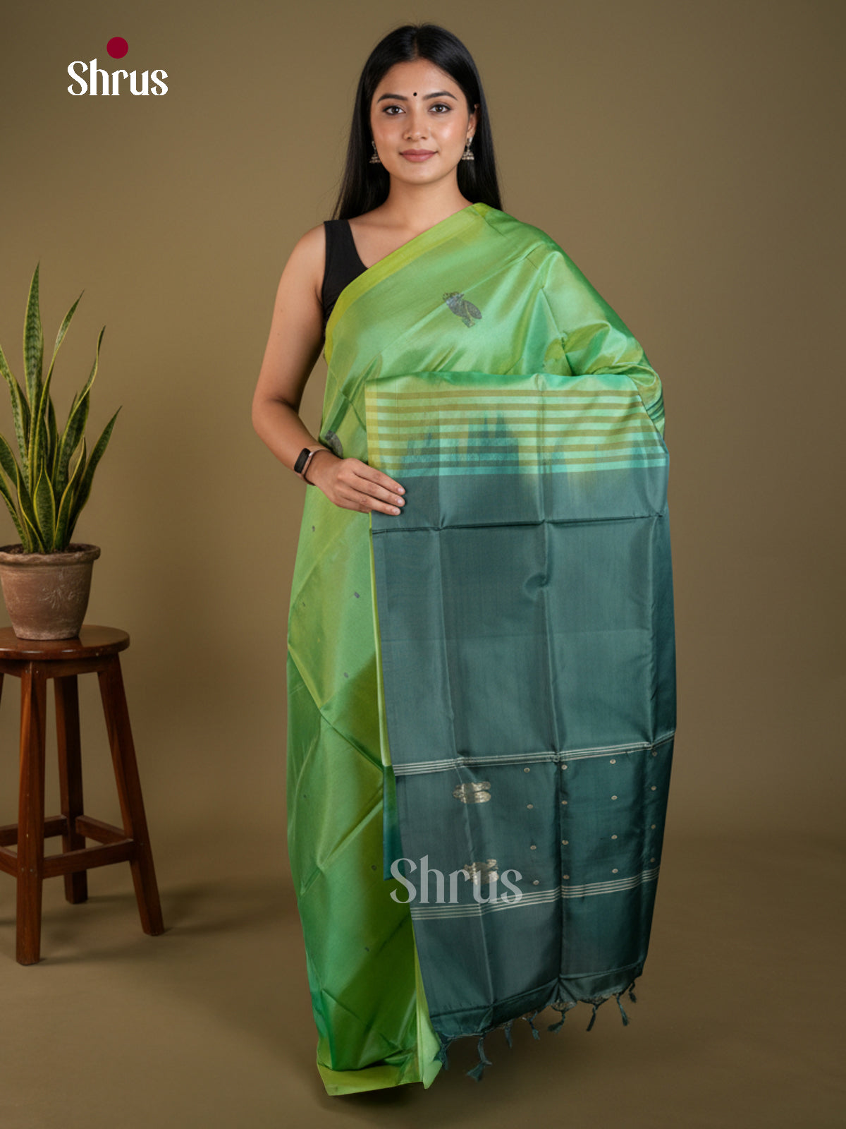 EAS23138 - Banana Pith without blouse - Saree - Shop on Shrus.com