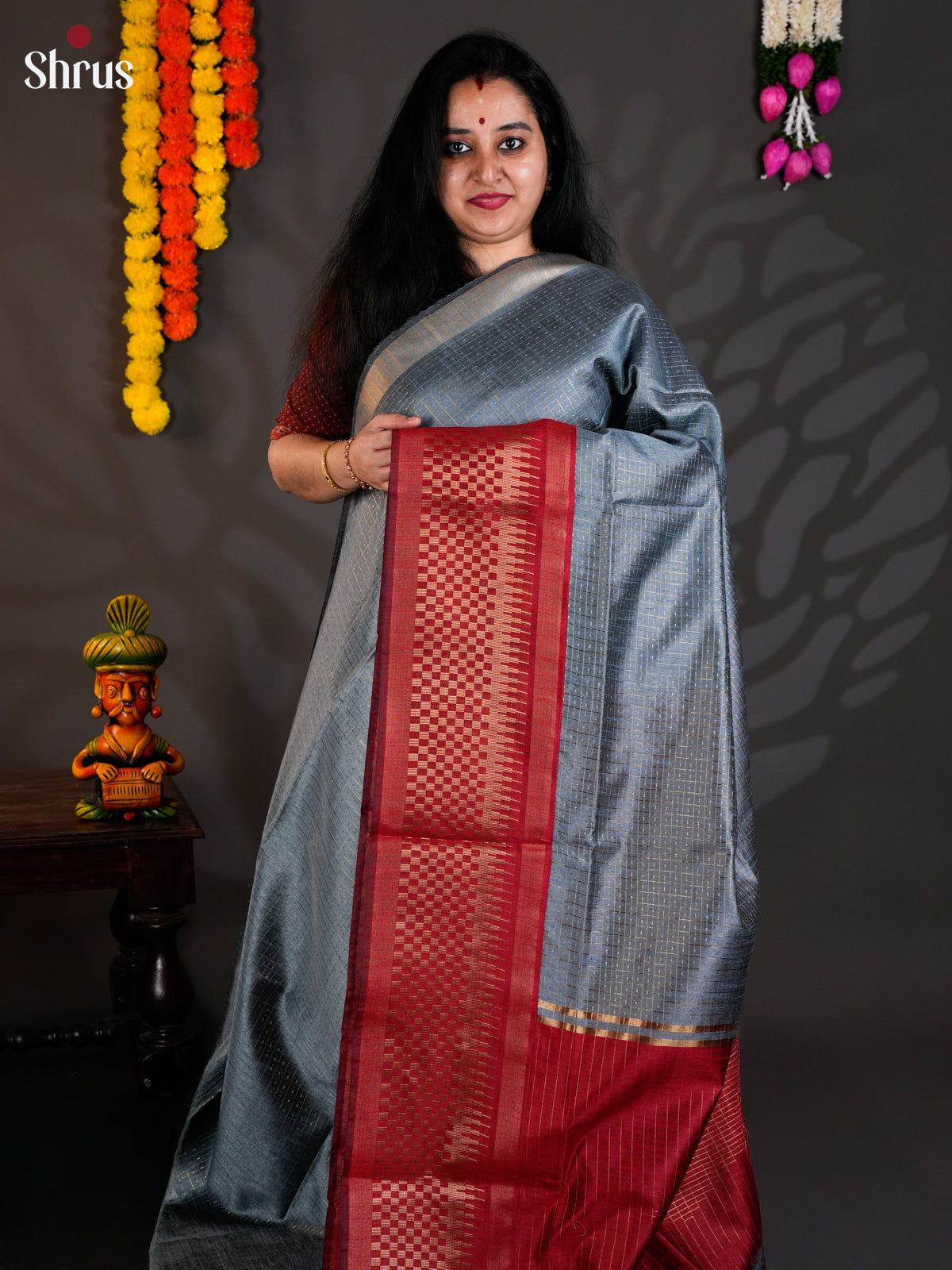 Grey & Red- Semi Rawsilk - Saree -EAS24108 - Shop on Shrus.com