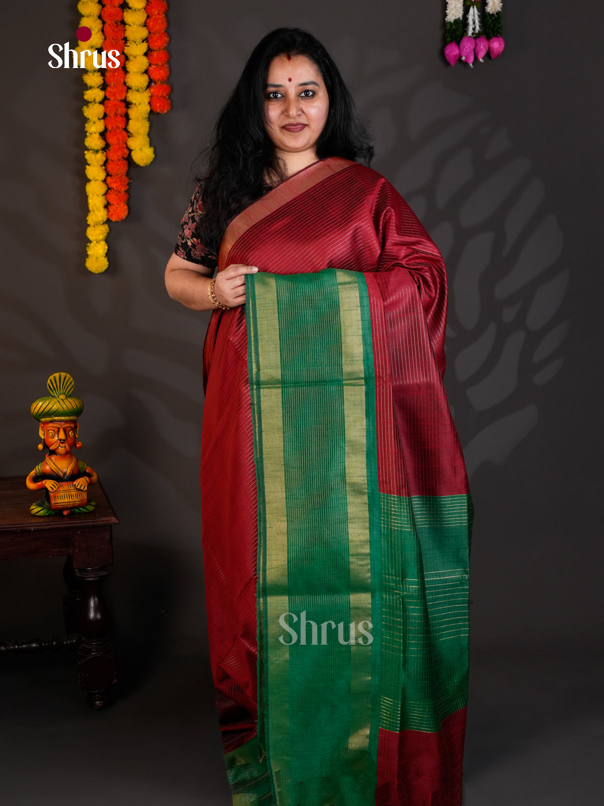 Red & Green- Semi Rawsilk - Saree -EAS24213 - Shop on Shrus.com