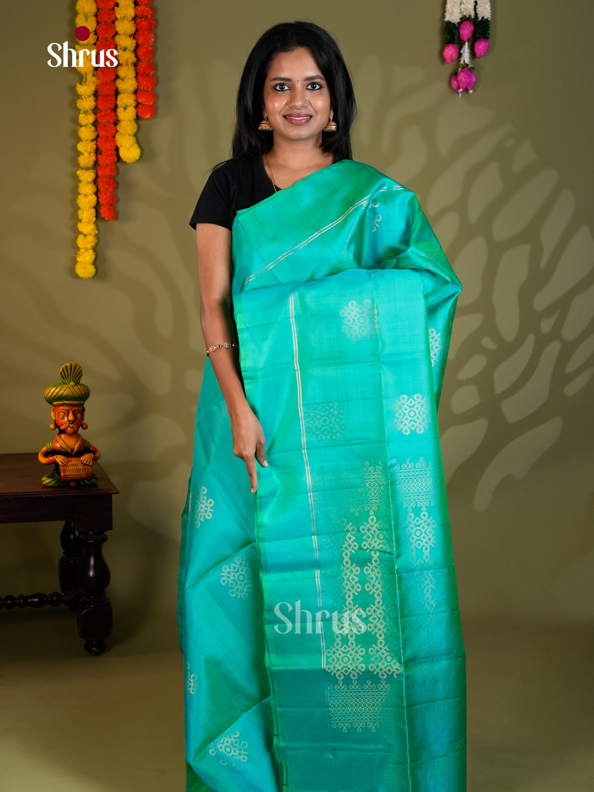 EAS24317 - Soft Silk Saree - Shop on Shrus.com