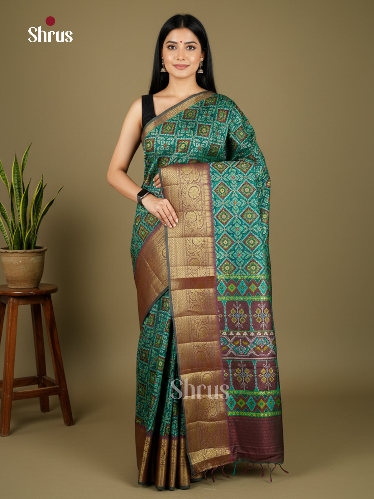 EAS27054 - Semi Patola-Kanchi Border Saree - Shop on Shrus.com