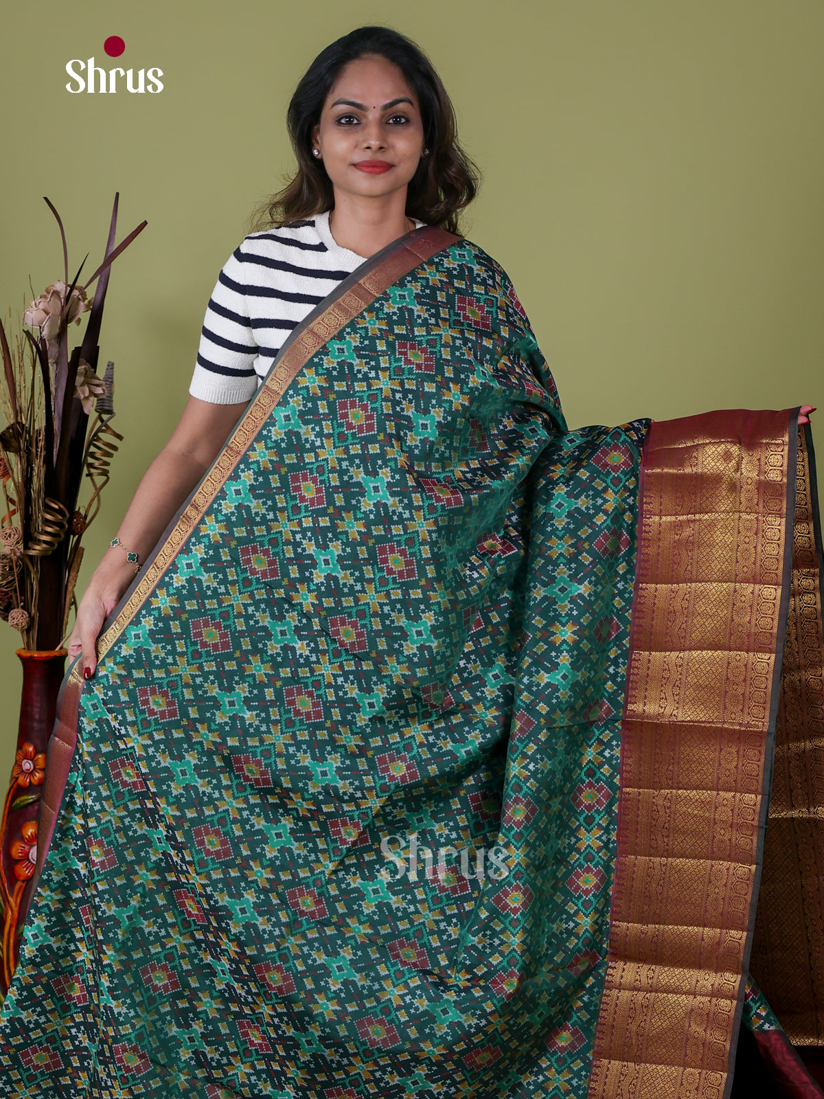 EAS27056 - Semi Patola-Kanchi Border Saree