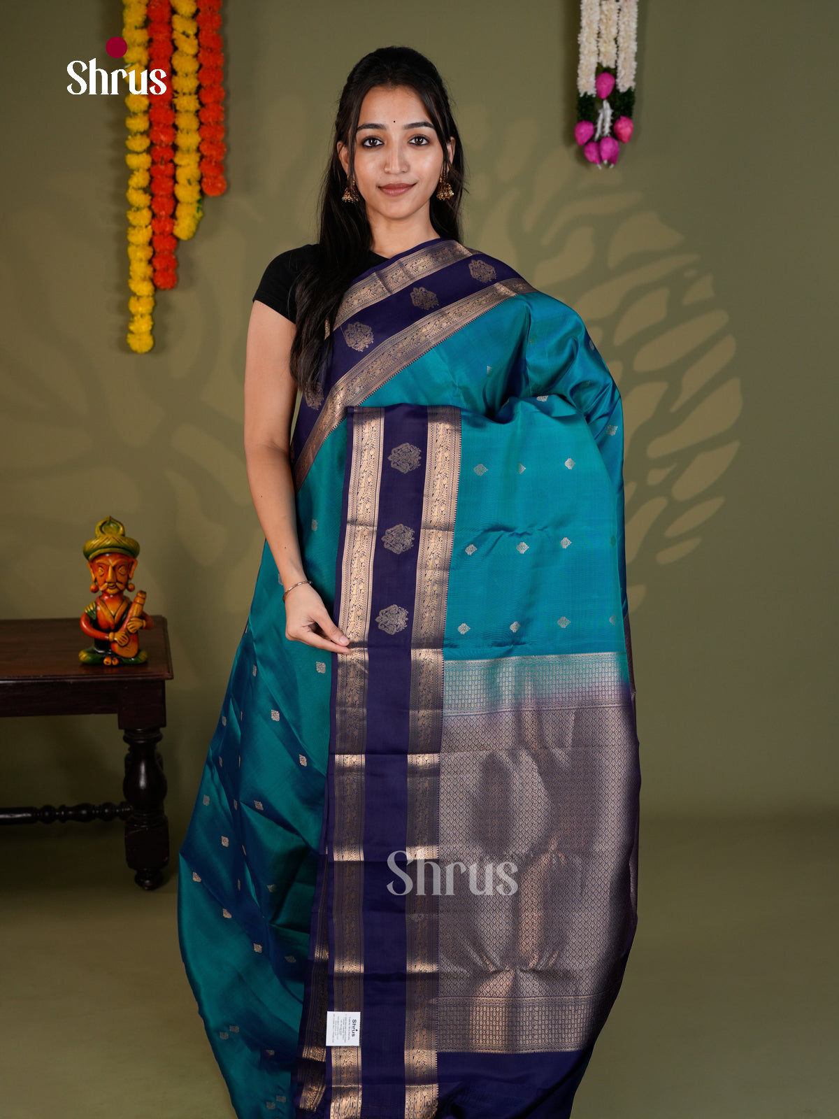 Blue & Navy Blue - Kanchipuram-halfpure - Saree - EAS28005 - Shop on Shrus.com