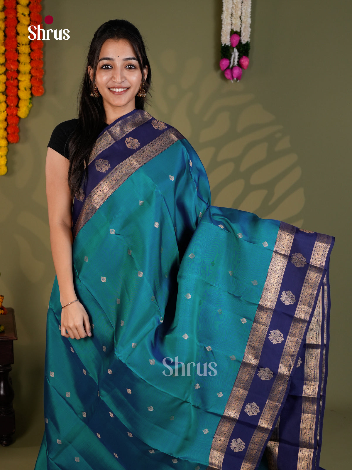 Blue & Navy Blue - Kanchipuram-halfpure - Saree - EAS28005 - Shop on Shrus.com