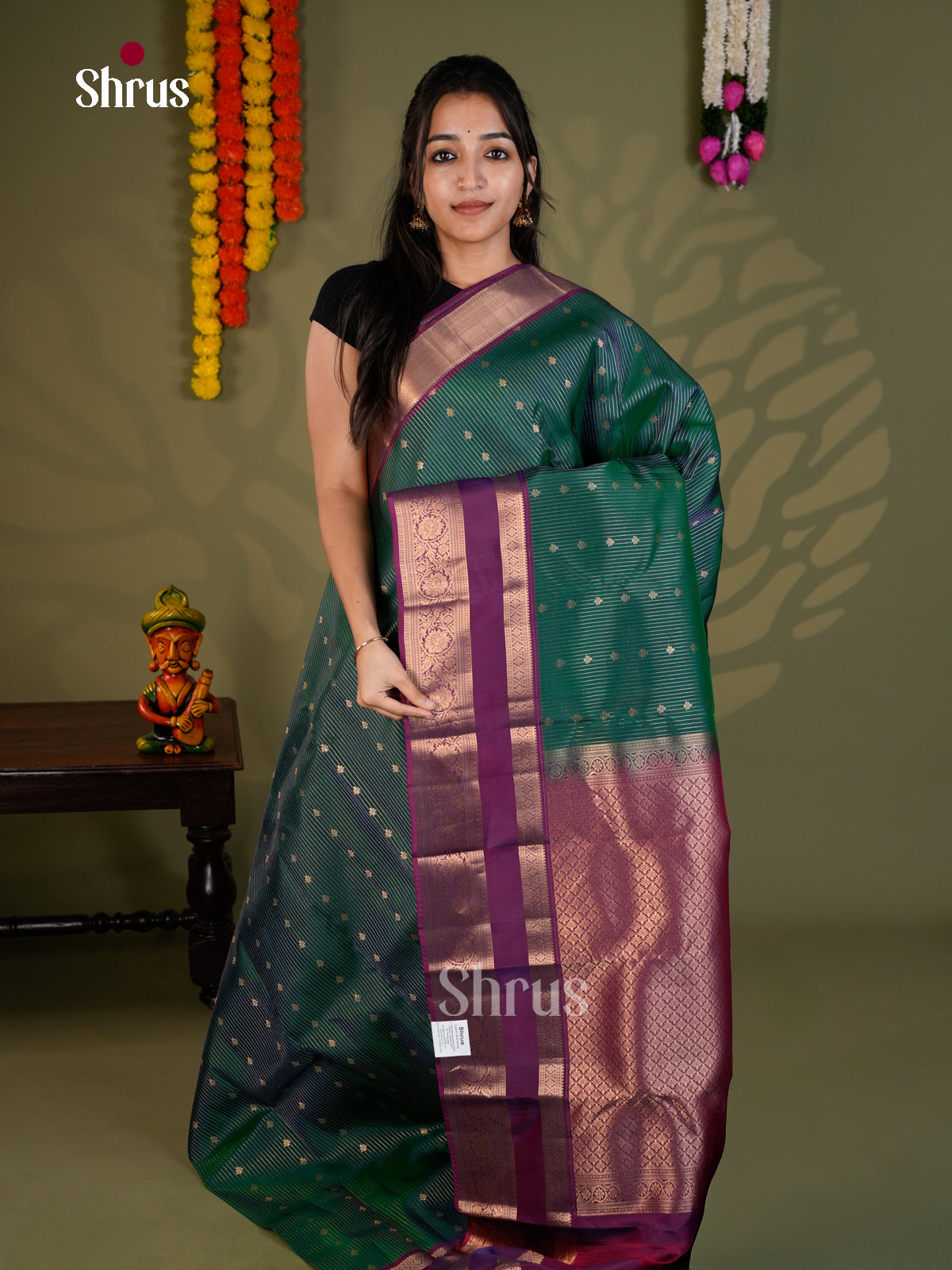 Peacock Green & Purple - Kanchipuram-halfpure - Saree- EAS28022 - Shop on Shrus.com