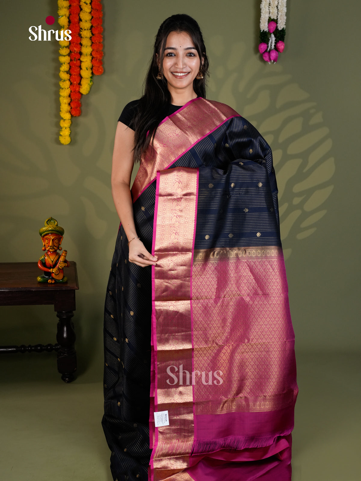 EAS28119 - Kanchipuram-halfpure - Saree