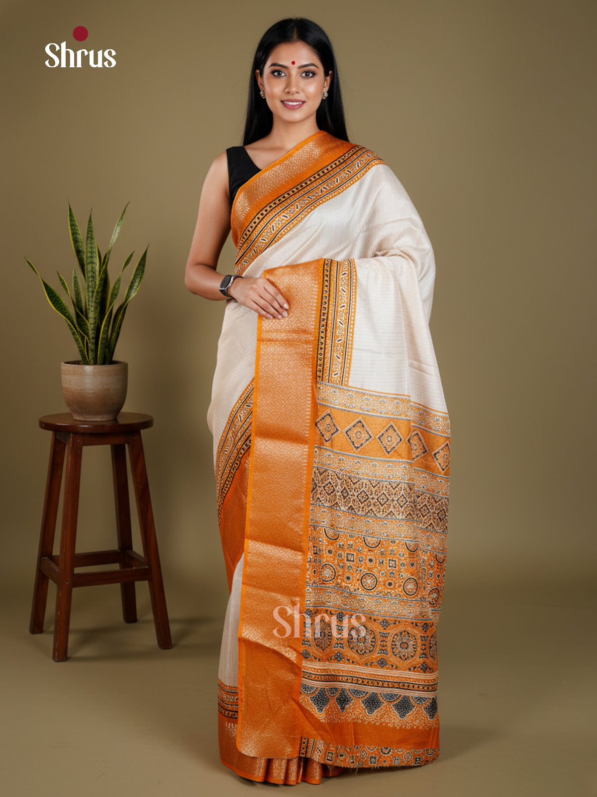 EAS30467 - Semi Crepe - Saree - Shop on Shrus.com