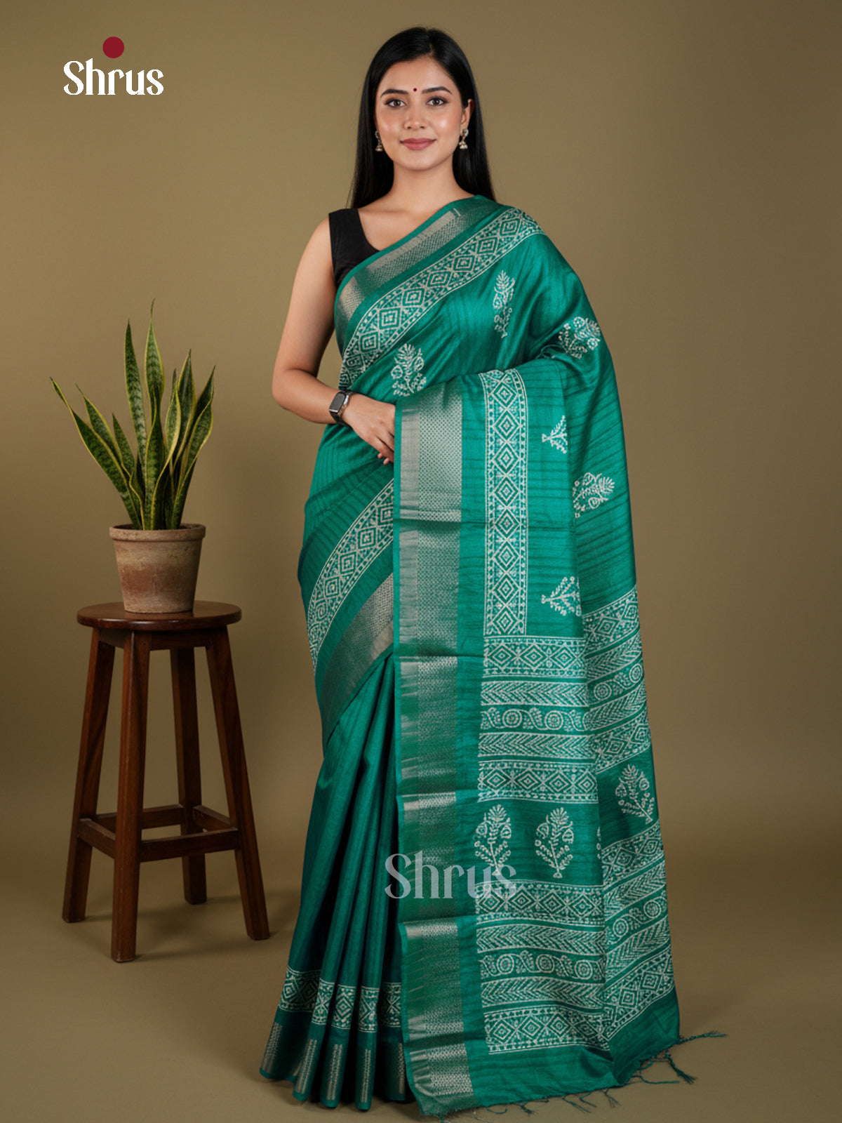 Green - Semi Crepe - Saree- EAS30580 - Shop on Shrus.com