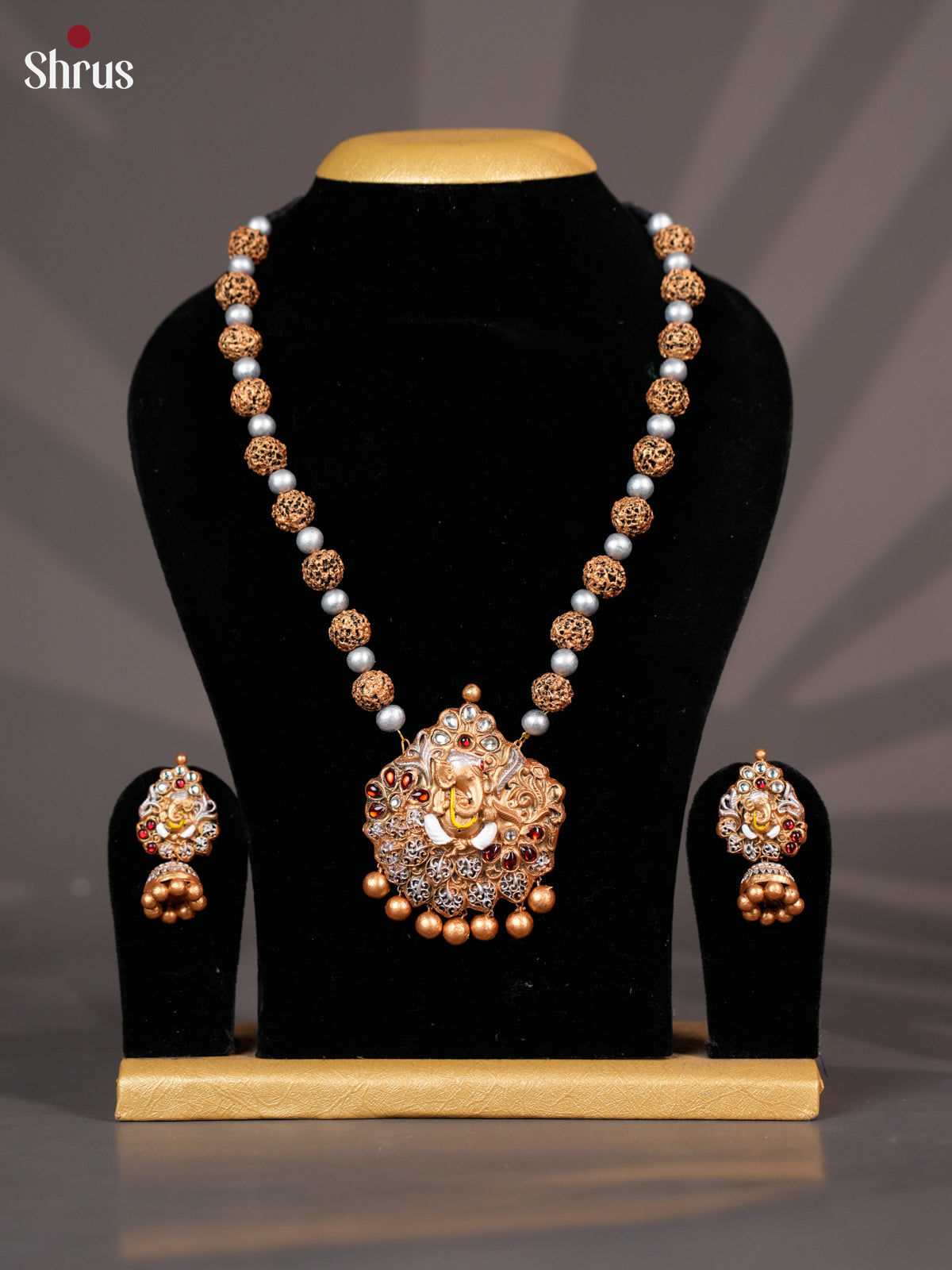 Accessories Saree - EBJ10071 - Shop on Shrus.com