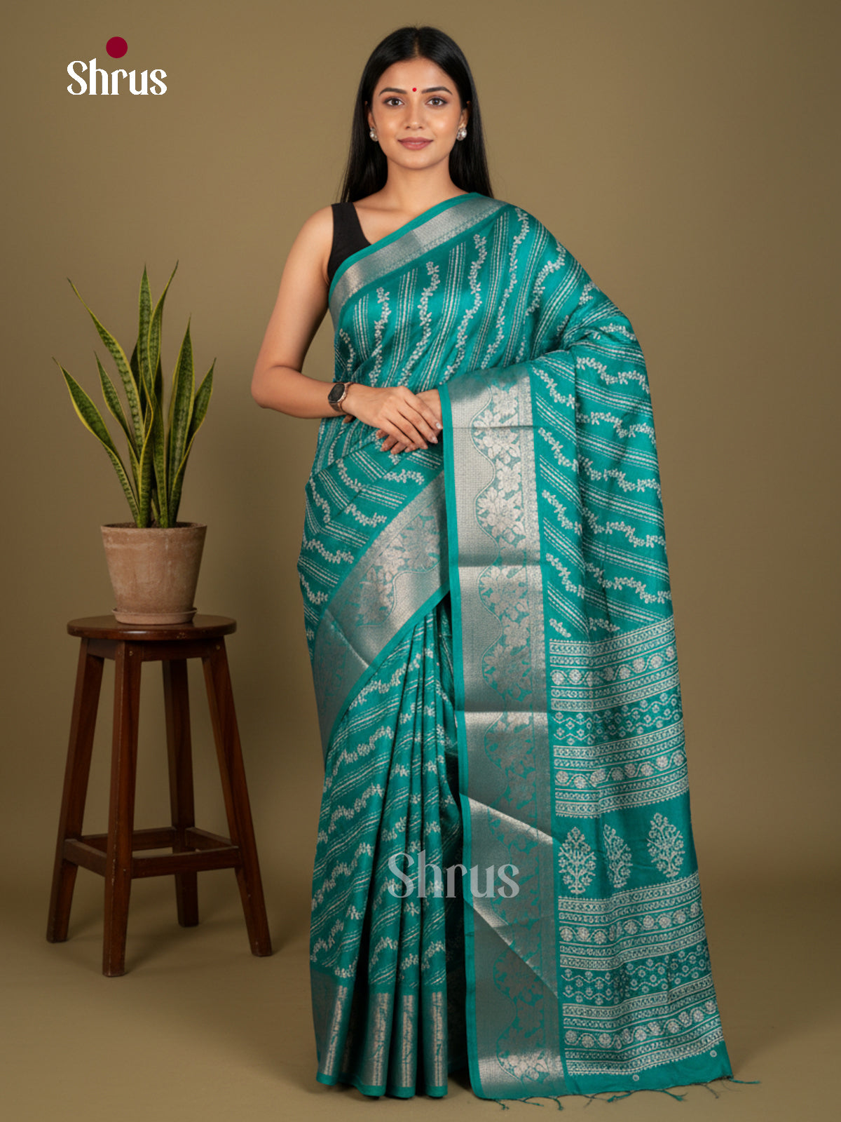 Semi Crepe Saree - ECS02065 - Shop on Shrus.com