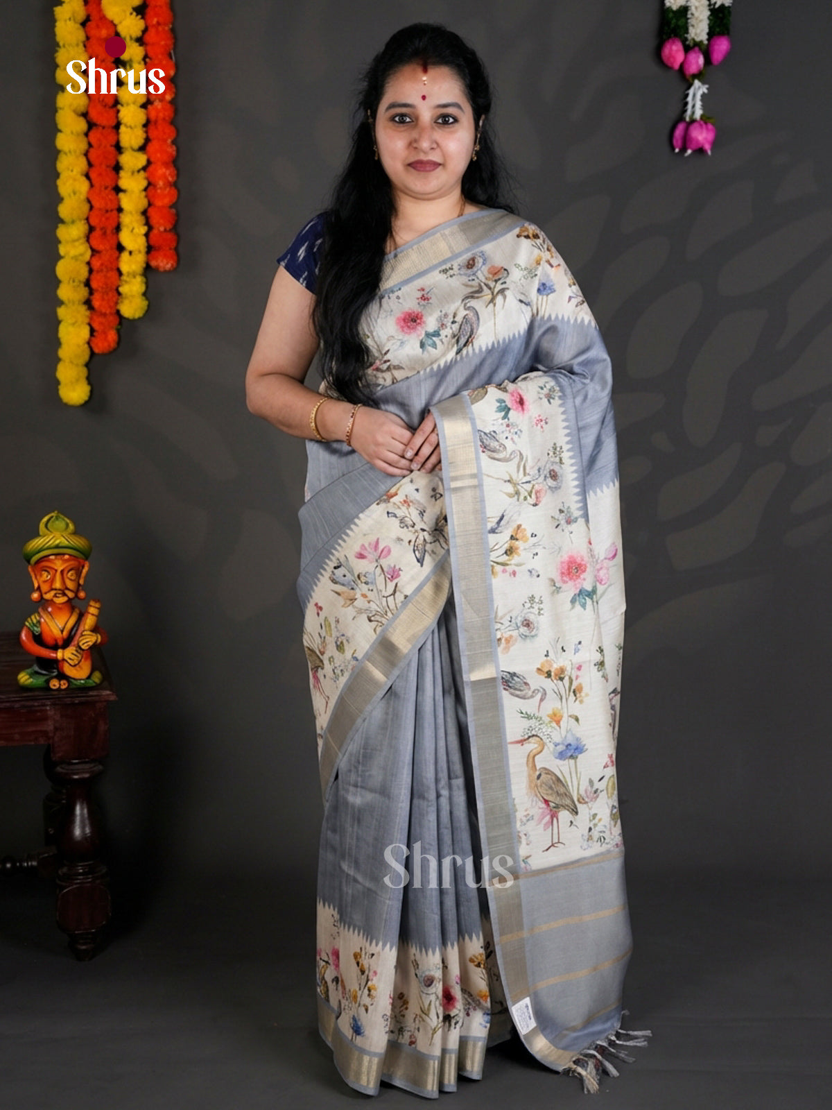 EBS04489 - Printed Semi Tussar - Saree - Shop on Shrus.com
