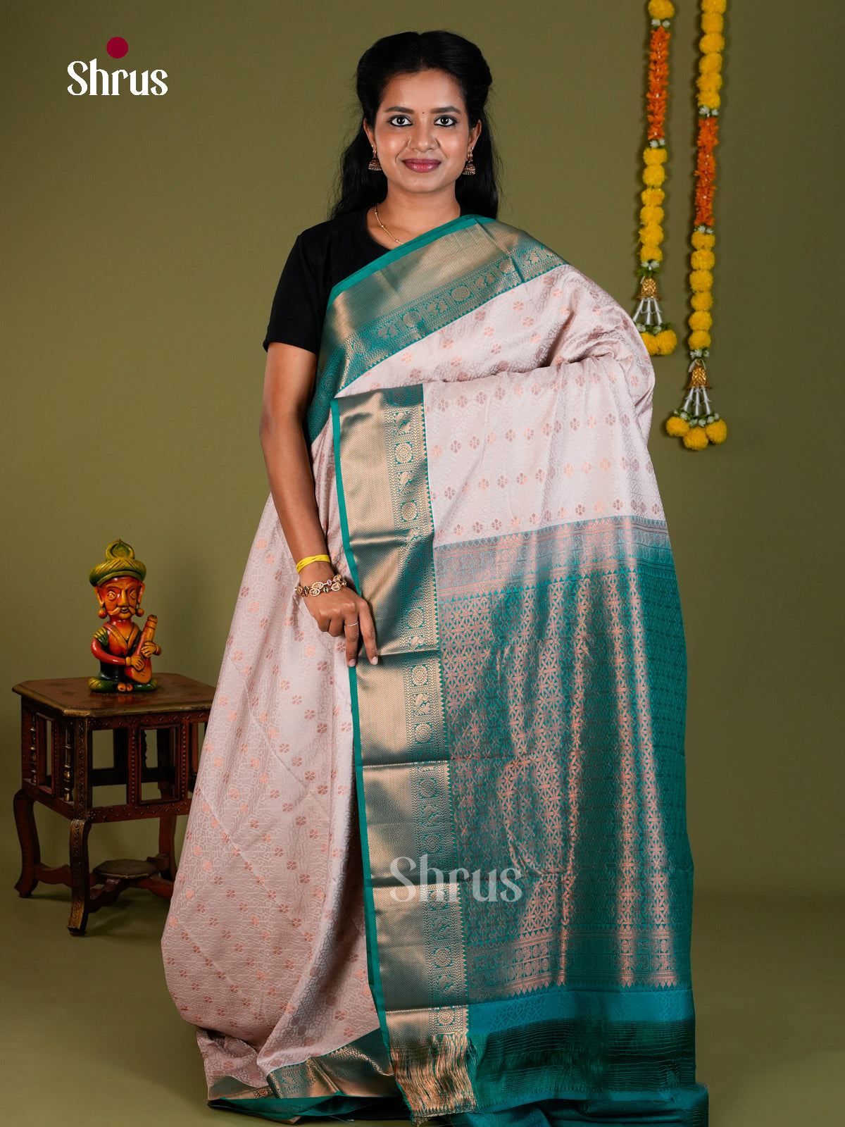 Semi Kanchipuram Saree - EBS10133 - Shop on Shrus.com