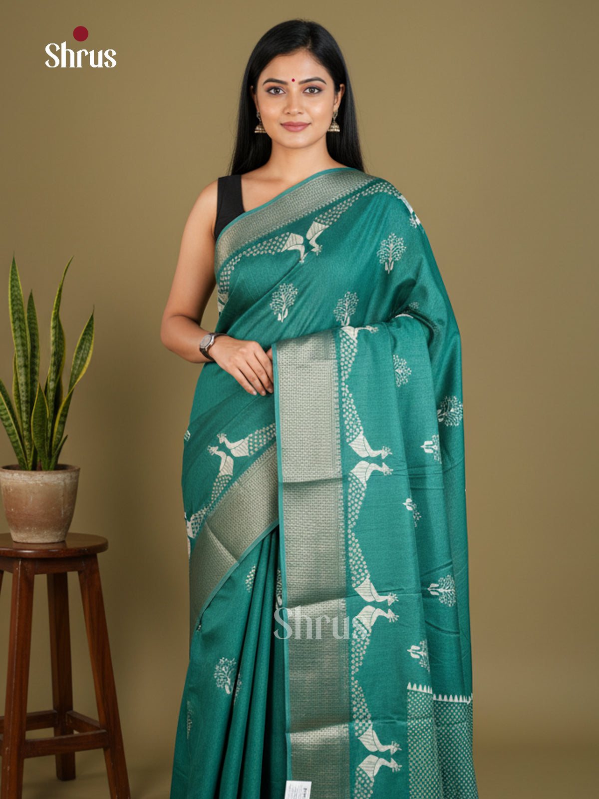 Semi Crepe Saree - EBS14073 - Shop on Shrus.com