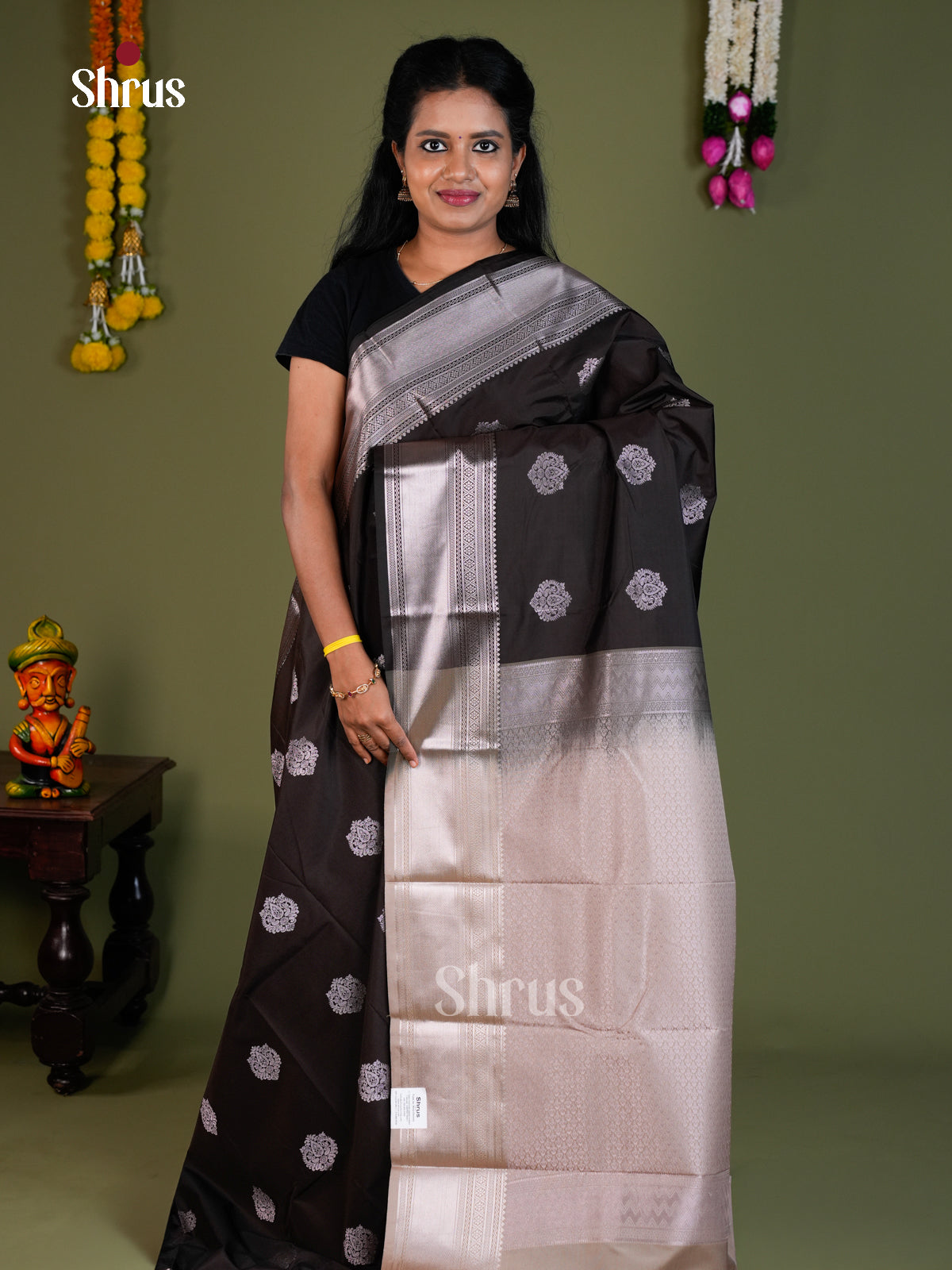 Semi Kanchipuram Saree - EBS16016 - Shop on Shrus.com