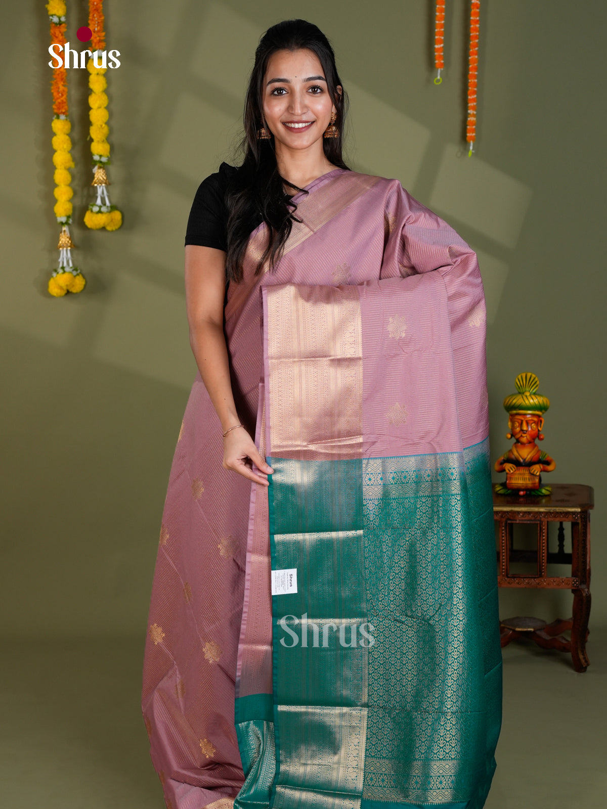EBS16118 - Semi Kanchipuram Saree - Shop on Shrus.com