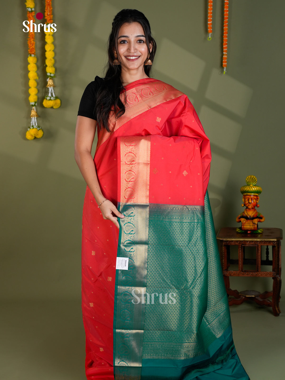 EBS16127 - Semi Kanchipuram Saree - Shop on Shrus.com