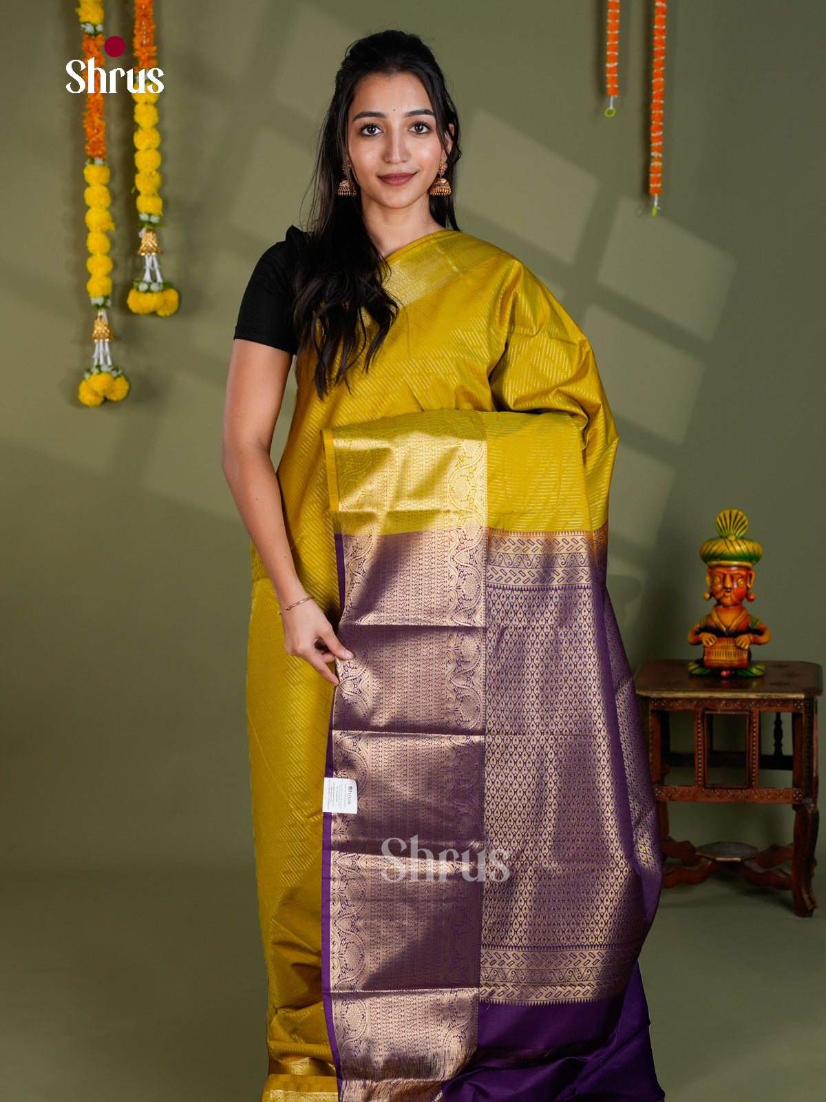 EBS16152 - Semi Kanchipuram Saree - Shop on Shrus.com