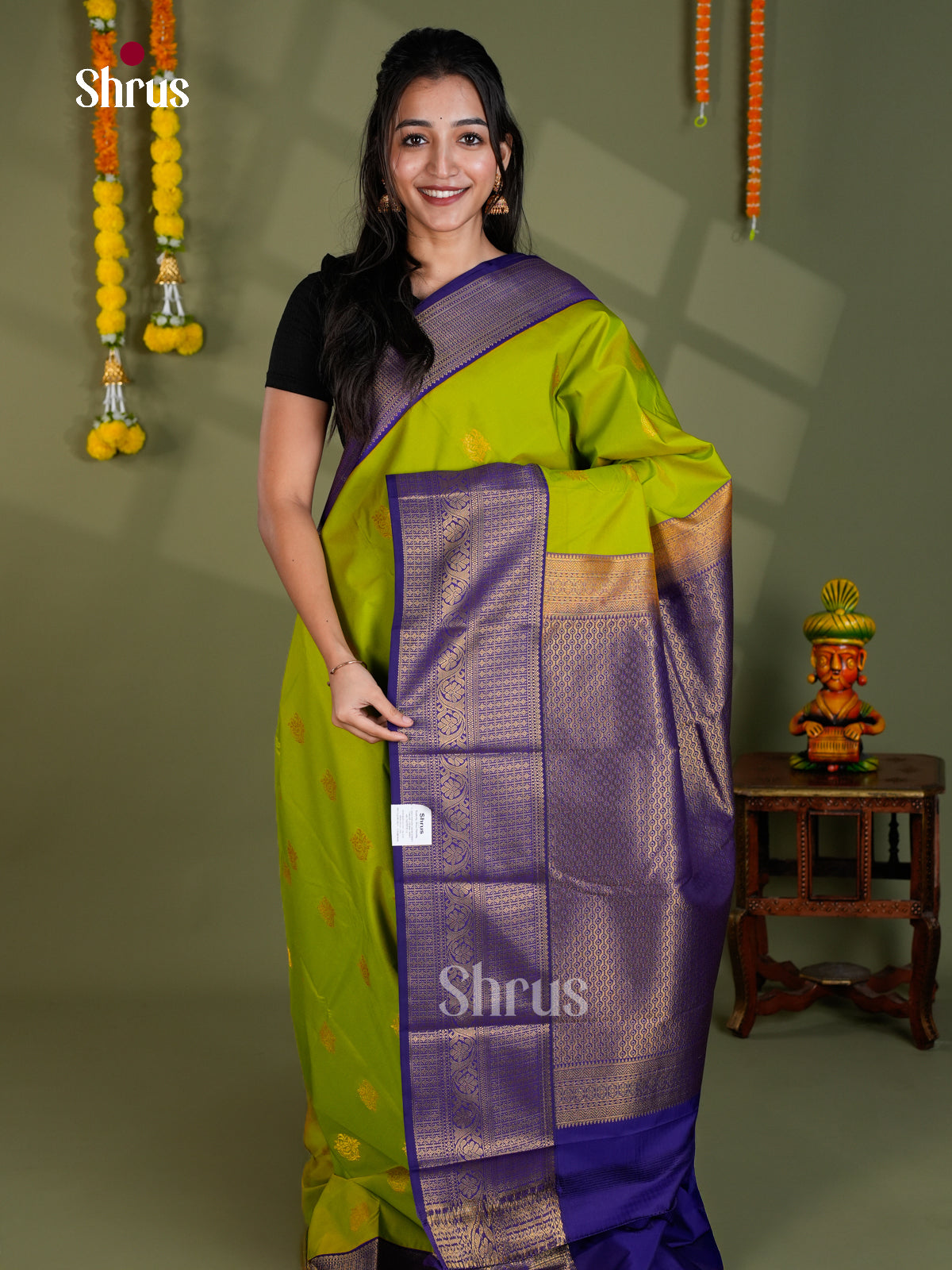 EBS16242 - Semi Kanchipuram Saree - Shop on Shrus.com