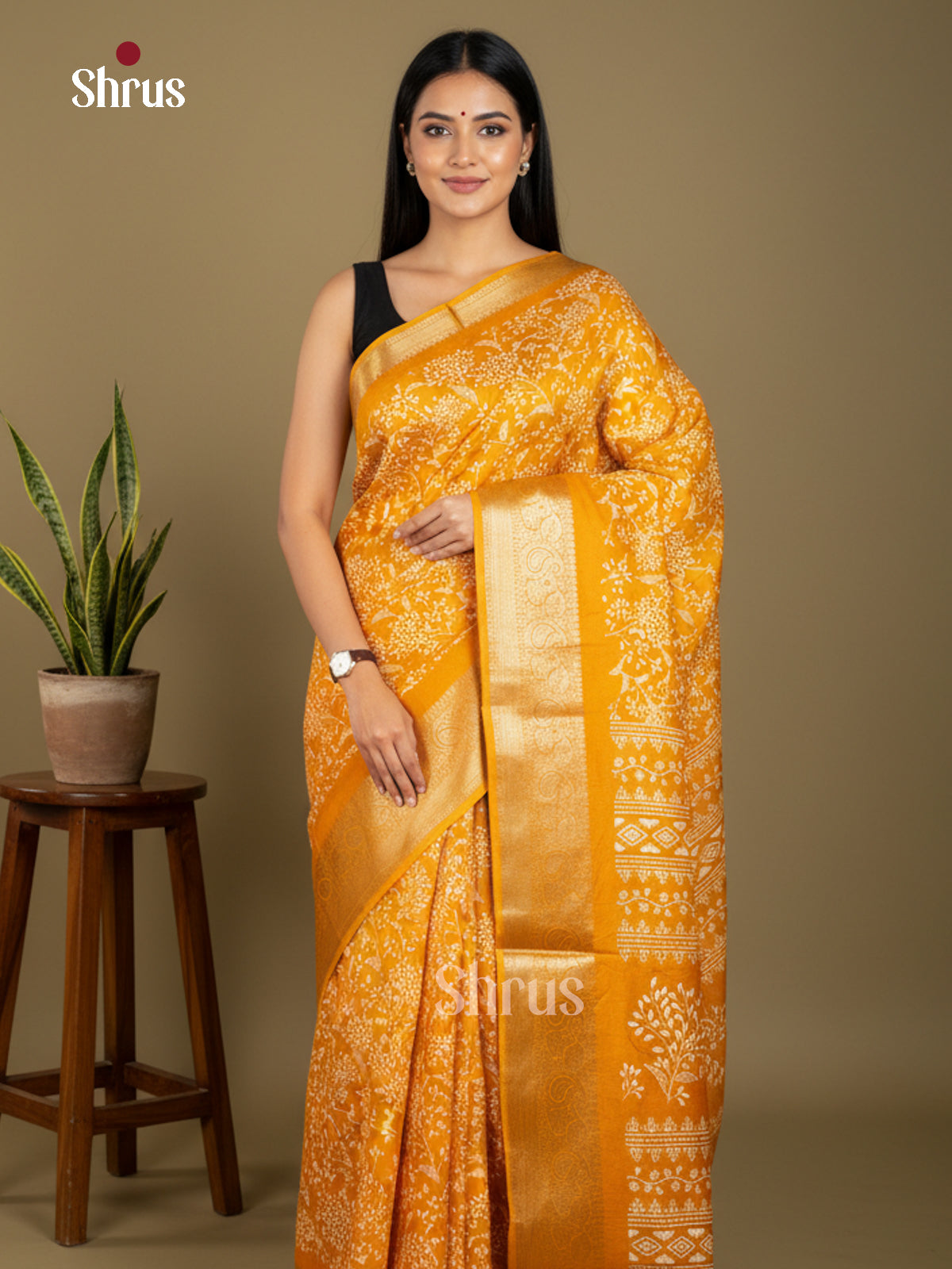 EBS16466 - Semi Crepe Saree - Shop on Shrus.com
