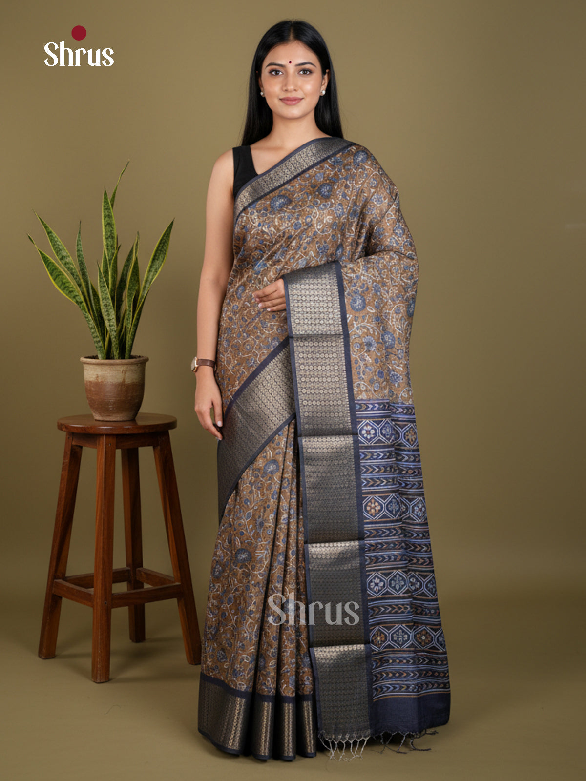 EBS16541 - Semi Crepe Saree - Shop on Shrus.com