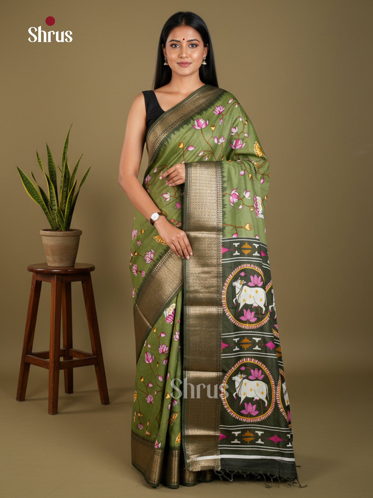 EBS16546 - Semi Crepe Saree - Shop on Shrus.com