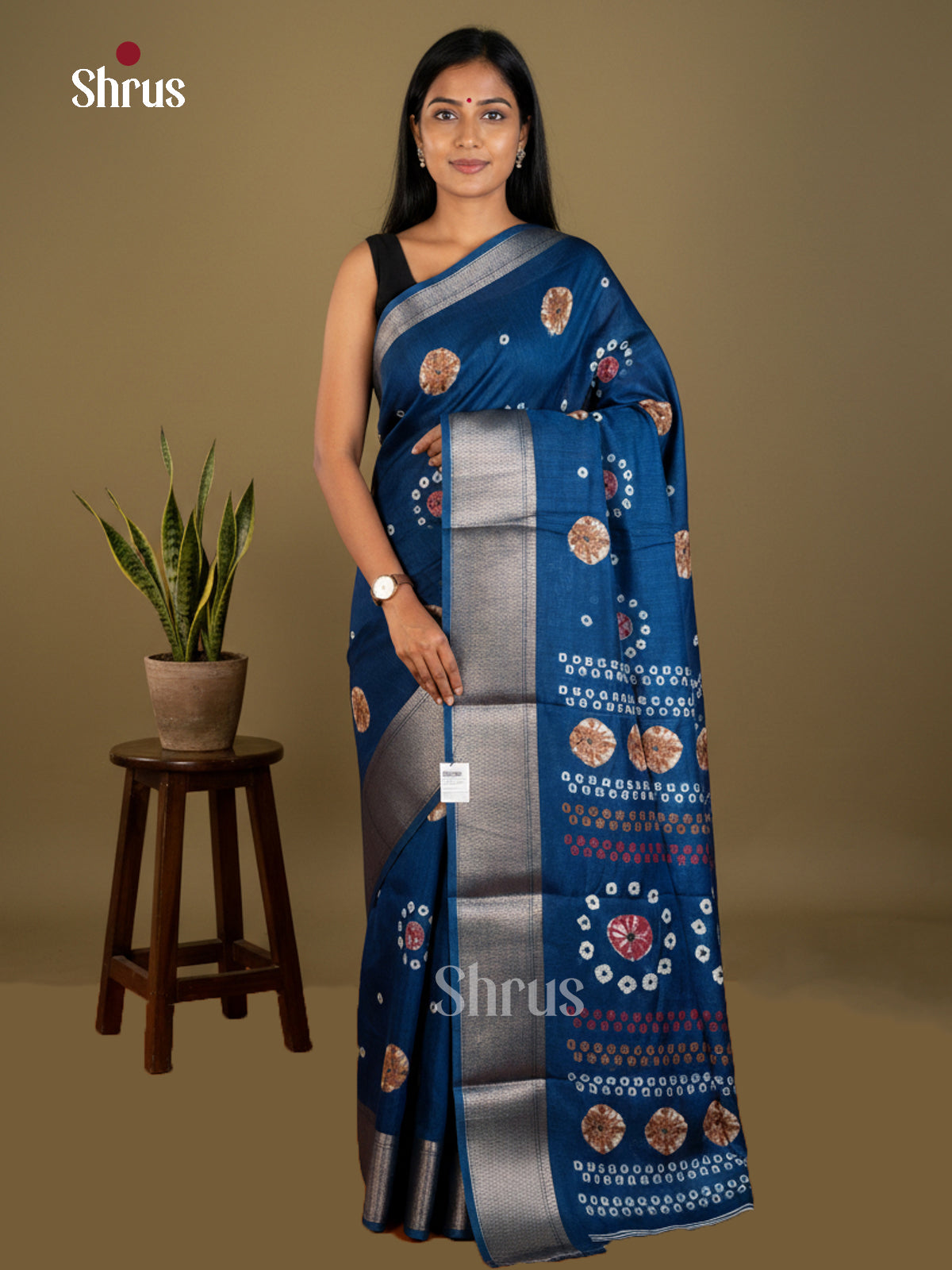 EBS16547 - Semi Crepe Saree - Shop on Shrus.com