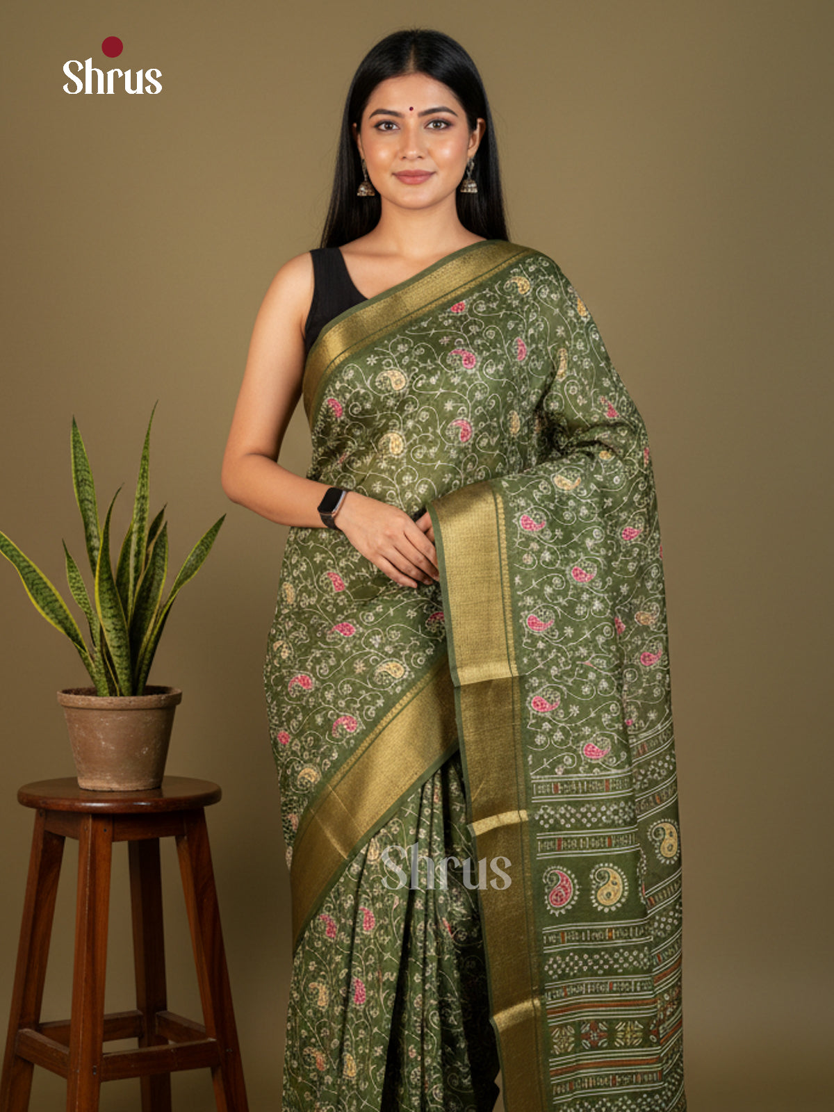 EBS16565 - Semi Crepe Saree - Shop on Shrus.com