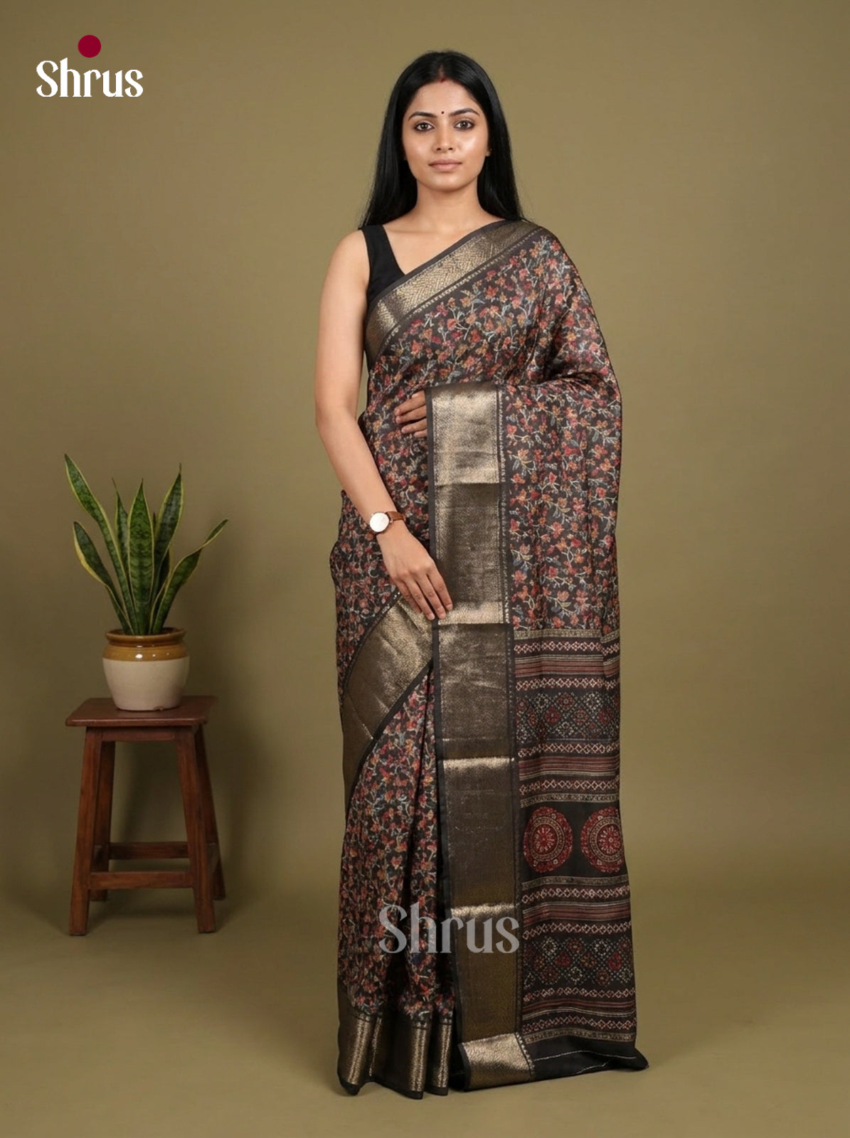 Semi Crepe Saree - EBS16584