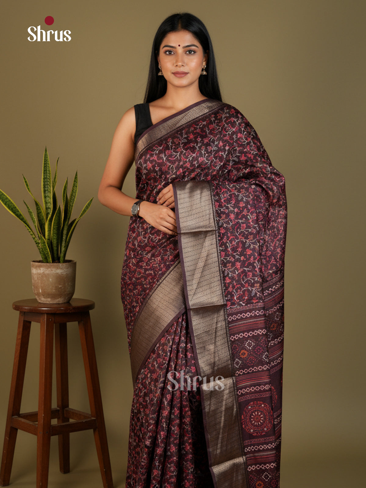 EBS16585 - Semi Crepe Saree - Shop on Shrus.com