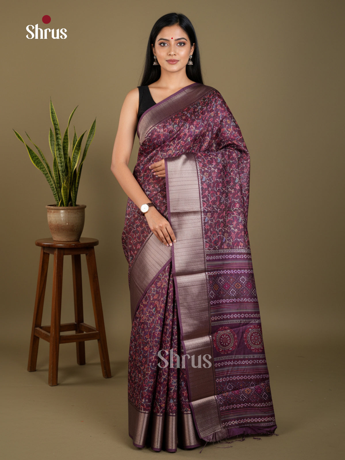 EBS16601 - Semi Crepe Saree - Shop on Shrus.com