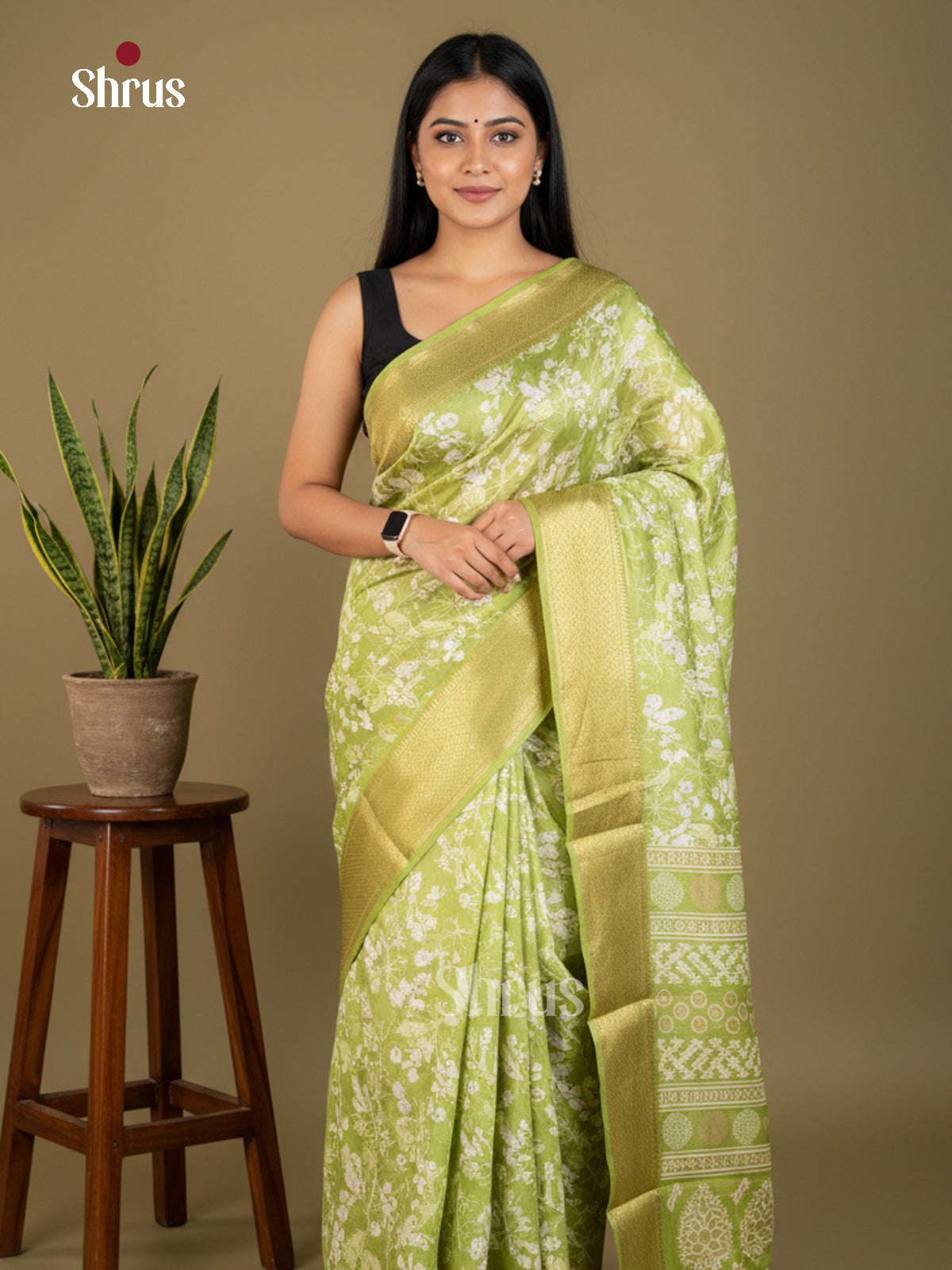 EBS16608 - Semi Crepe Saree - Shop on Shrus.com