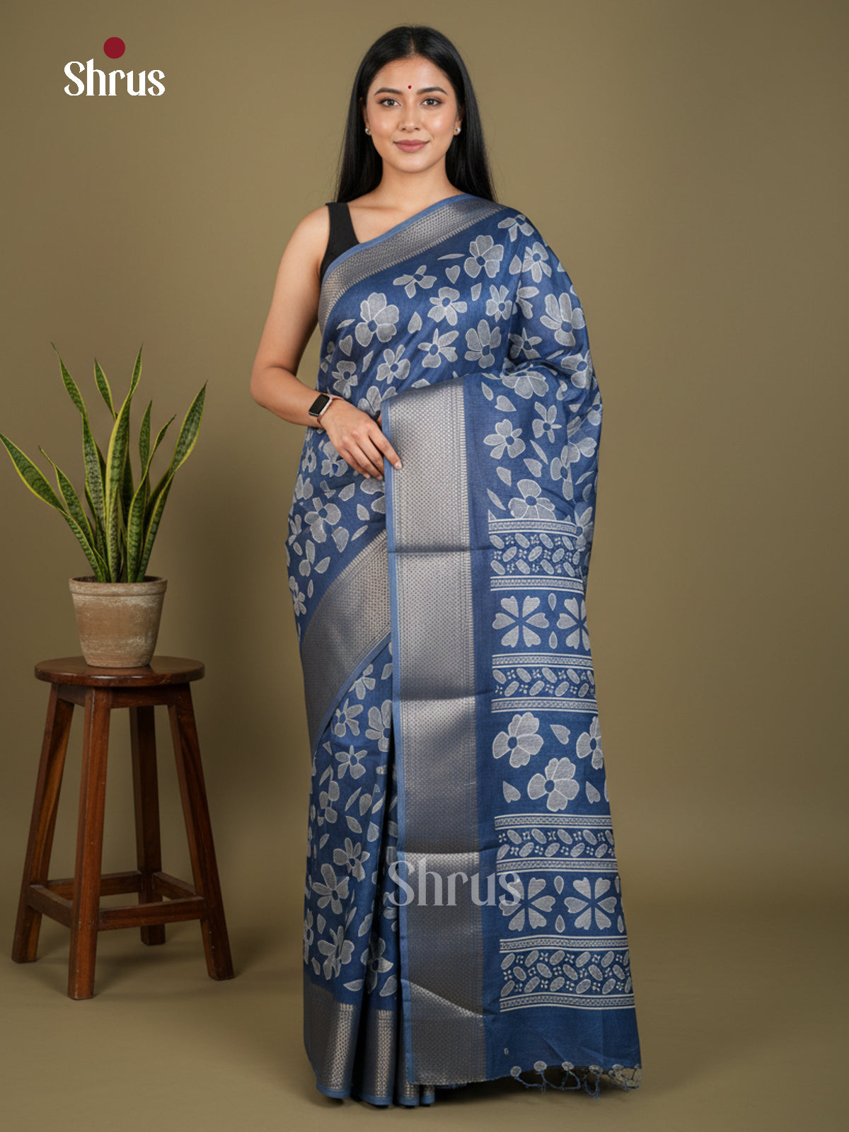 Semi Crepe Saree - EBS16655 - Shop on Shrus.com