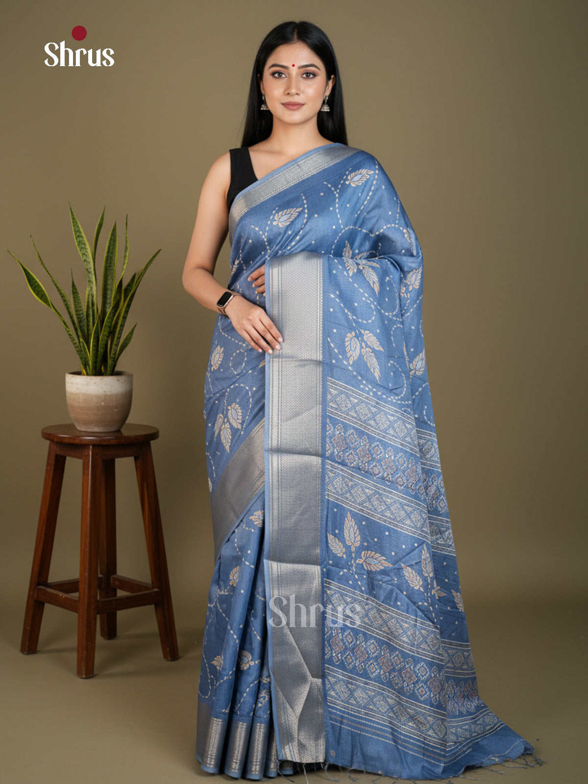 EBS16694 - Semi Crepe Saree - Shop on Shrus.com