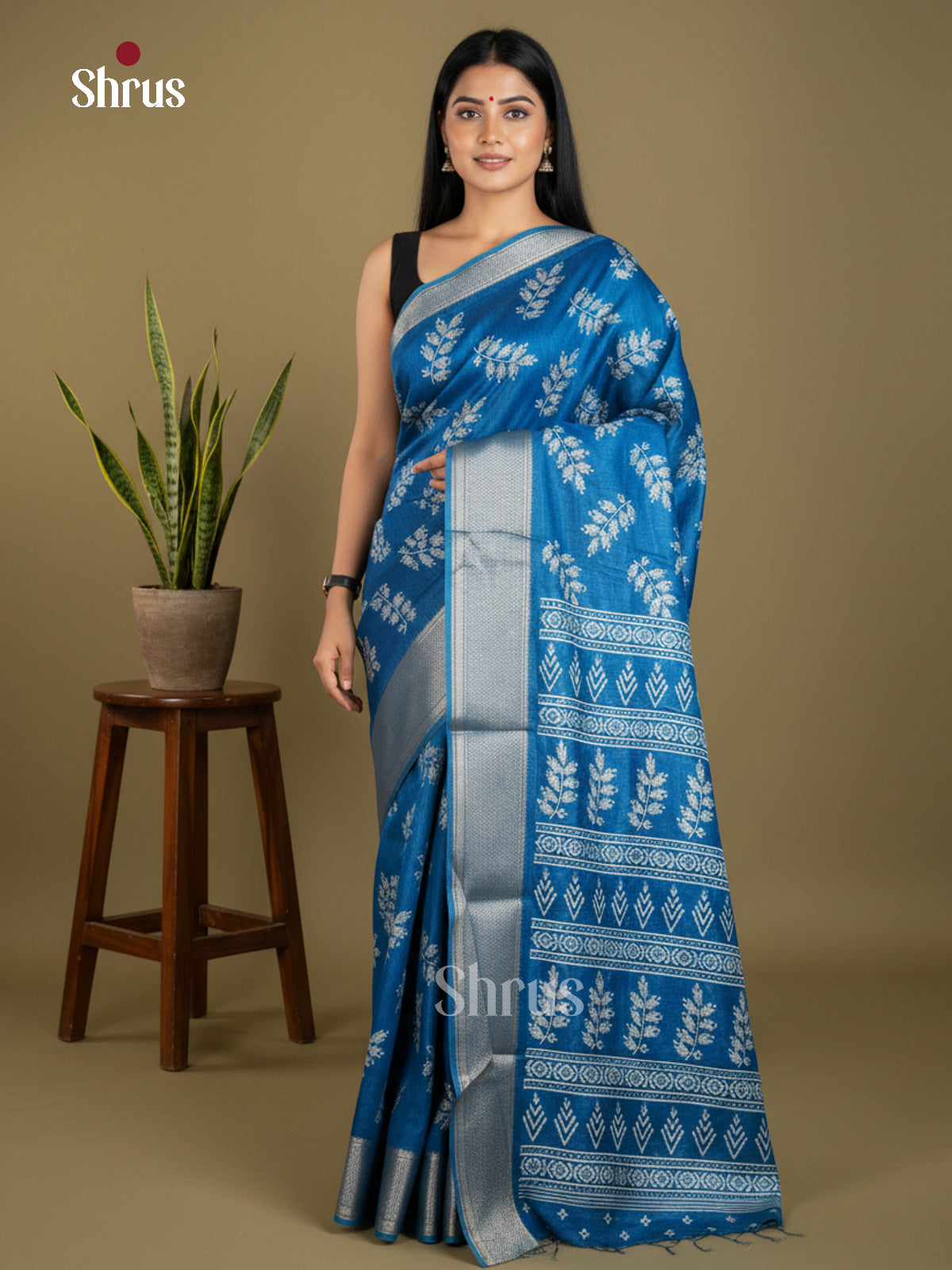EBS16715 - Semi Crepe Saree - Shop on Shrus.com